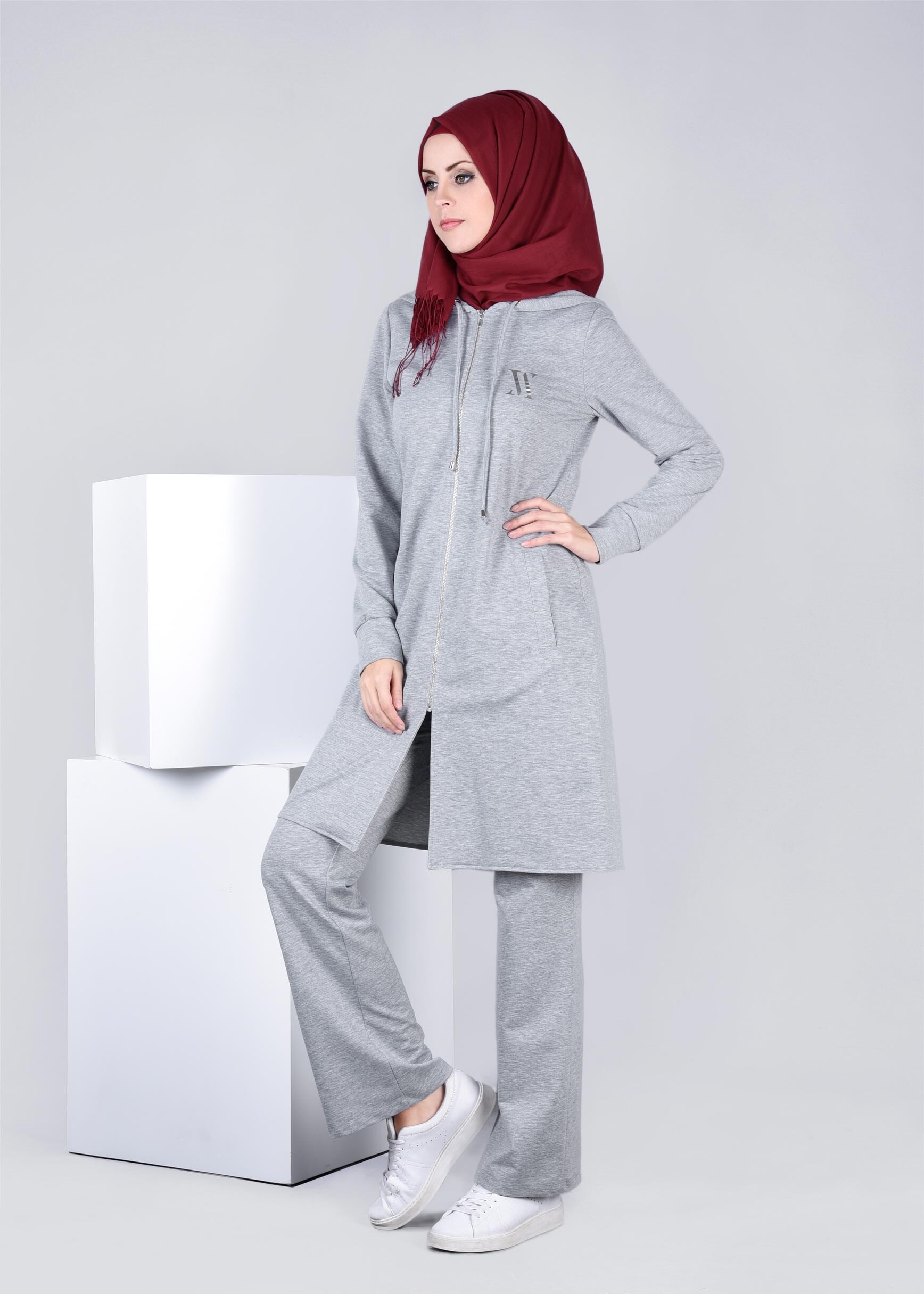 Tesettür giyim GRİ 4363 HİLDA 2&prime;Lİ EŞOFMAN TAKIM 38/48