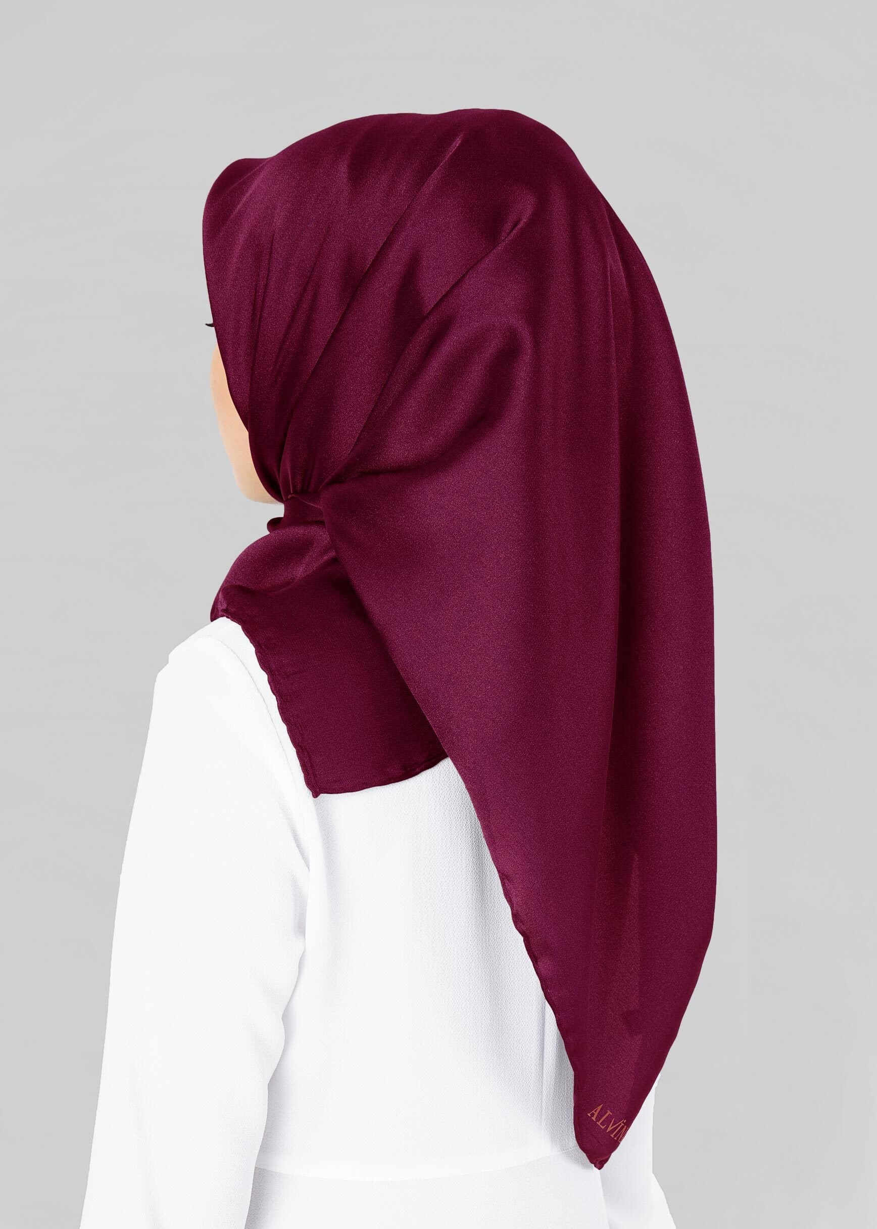 Tesettür giyim FUŞYA ALVİNA EŞARP 9606