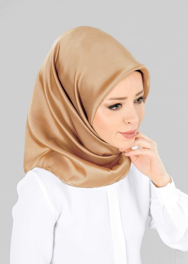 Tesettür giyim ALTIN ALVİNA EŞARP 9606