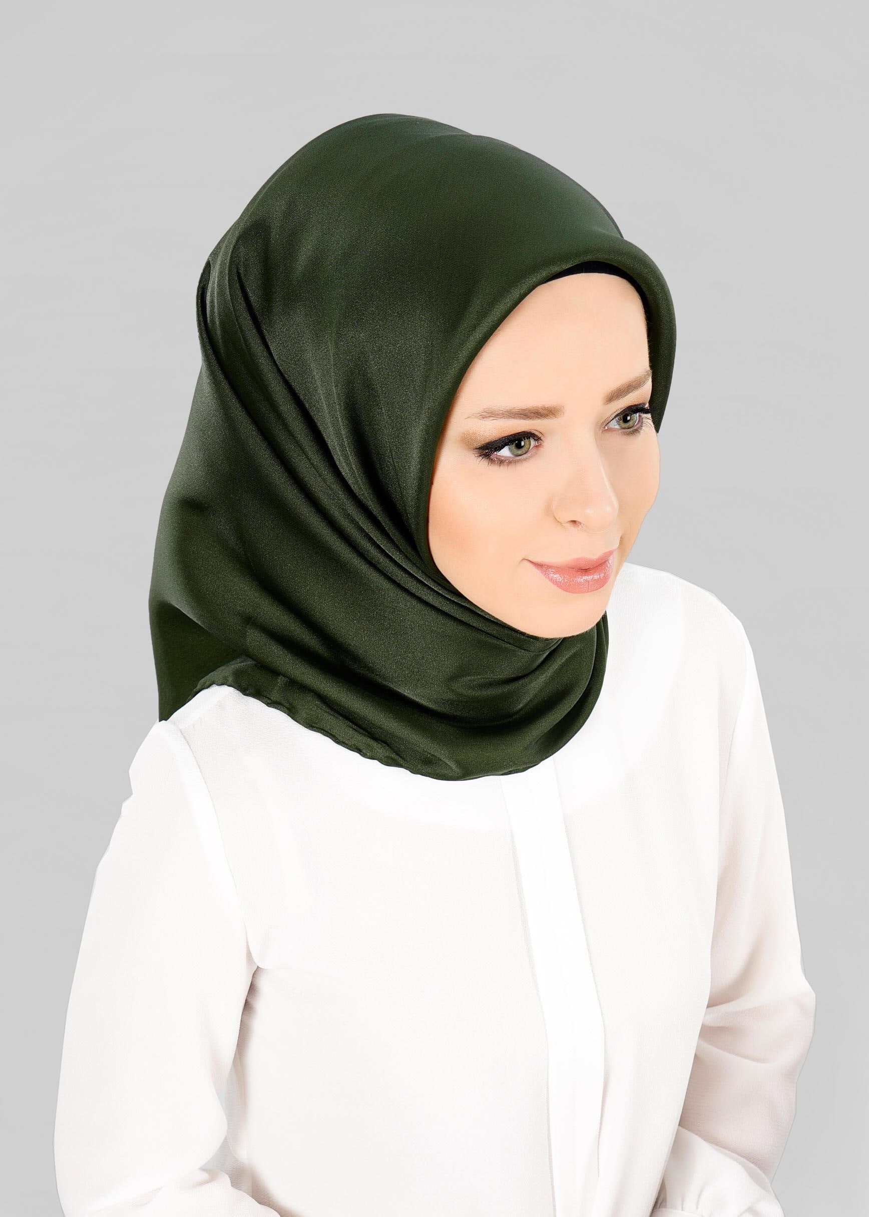 Tesettür giyim HAKİ ALVİNA EŞARP 9606