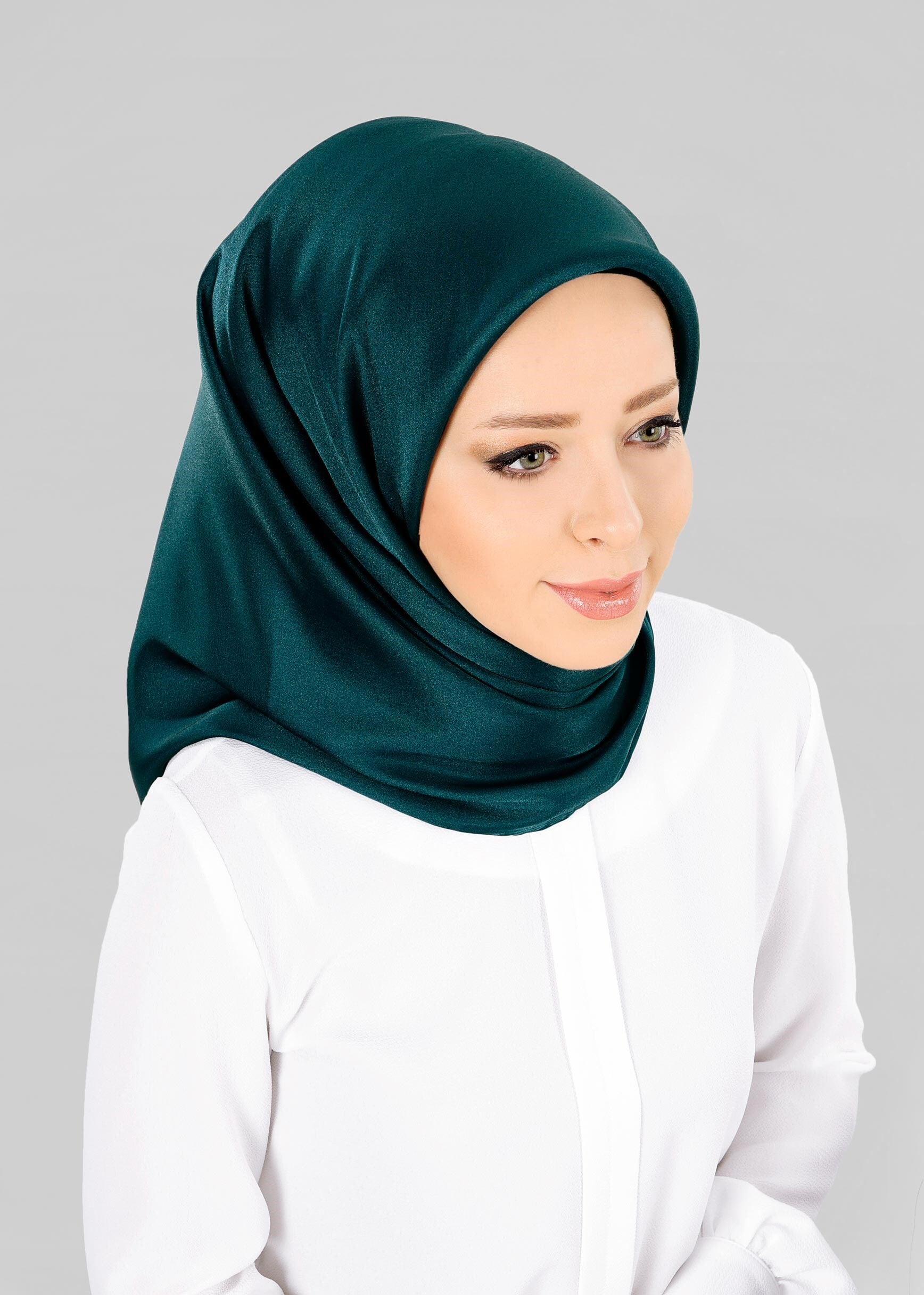 Tesettür giyim MAVİ ALVİNA EŞARP 9606