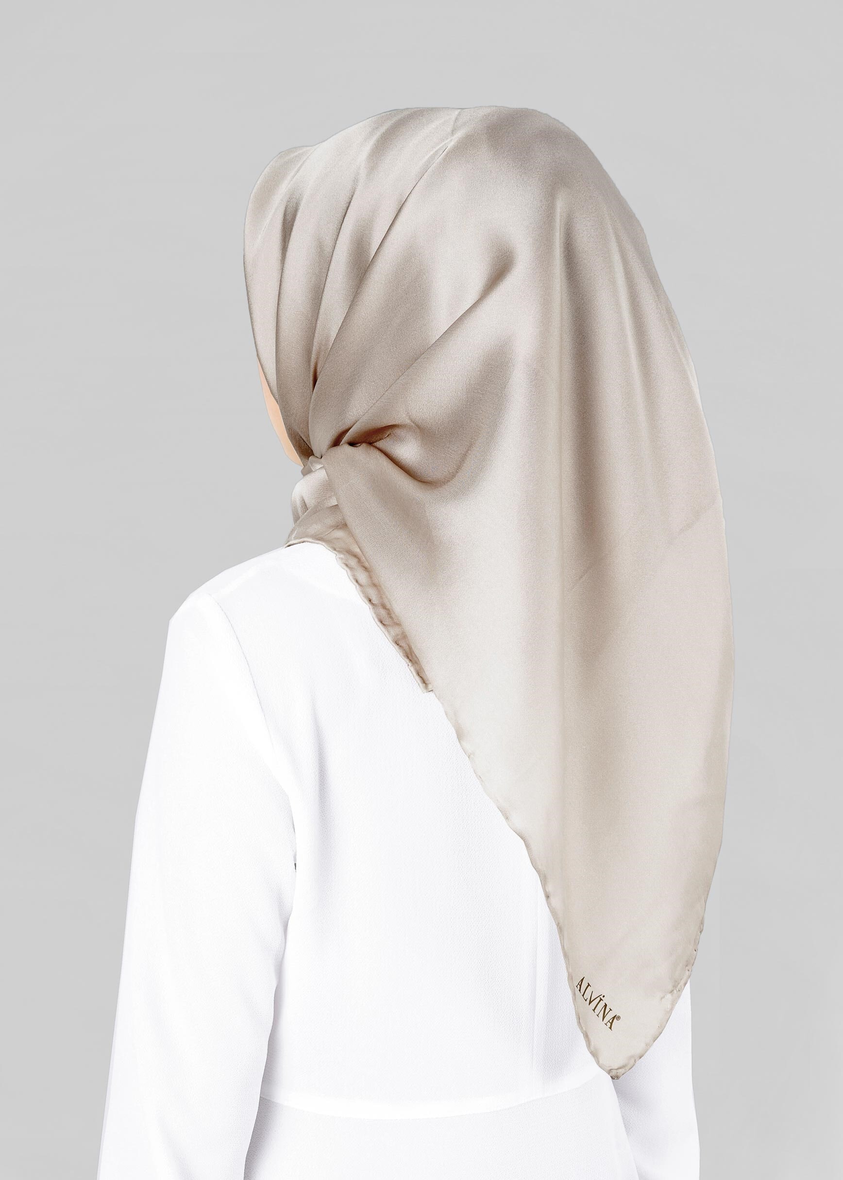 Tesettür giyim BEJ ALVİNA EŞARP 9606