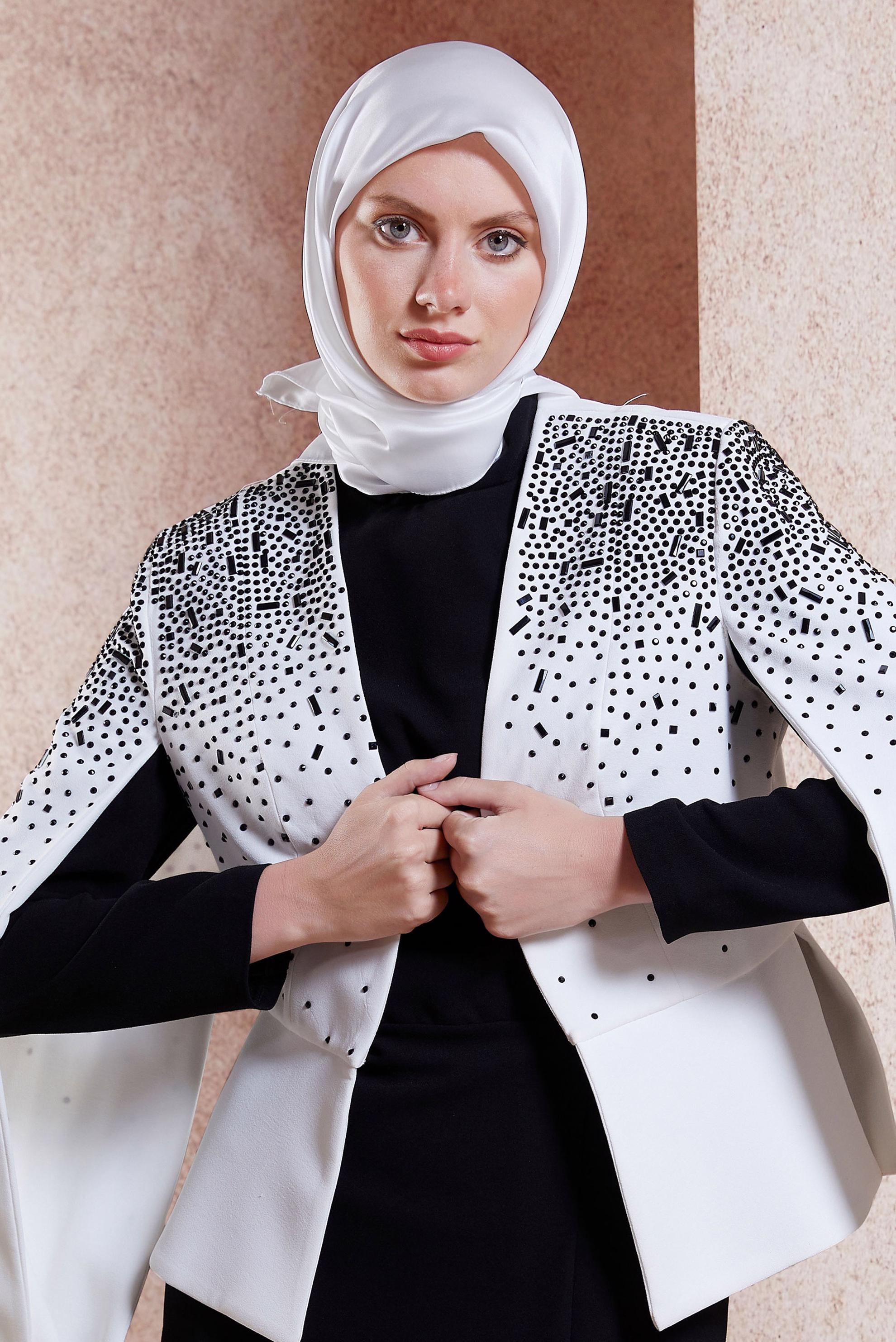 Tesettür giyim BEYAZ ALVİNA EŞARP 9606