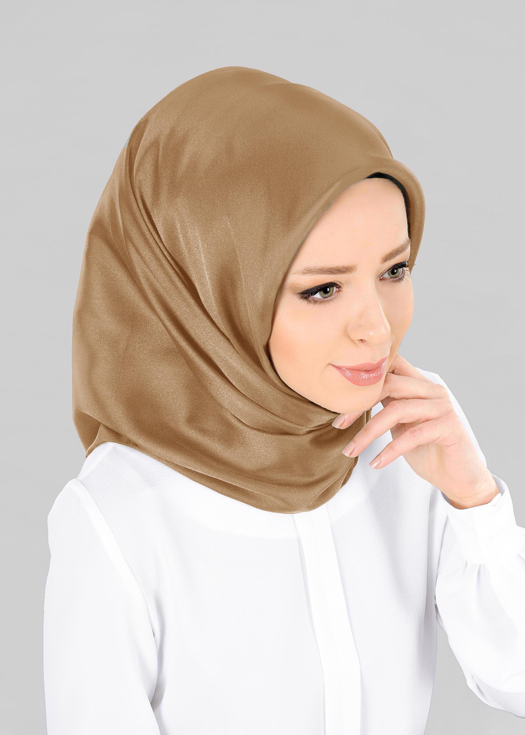 Tesettür giyim ALTIN ALVİNA EŞARP 9606