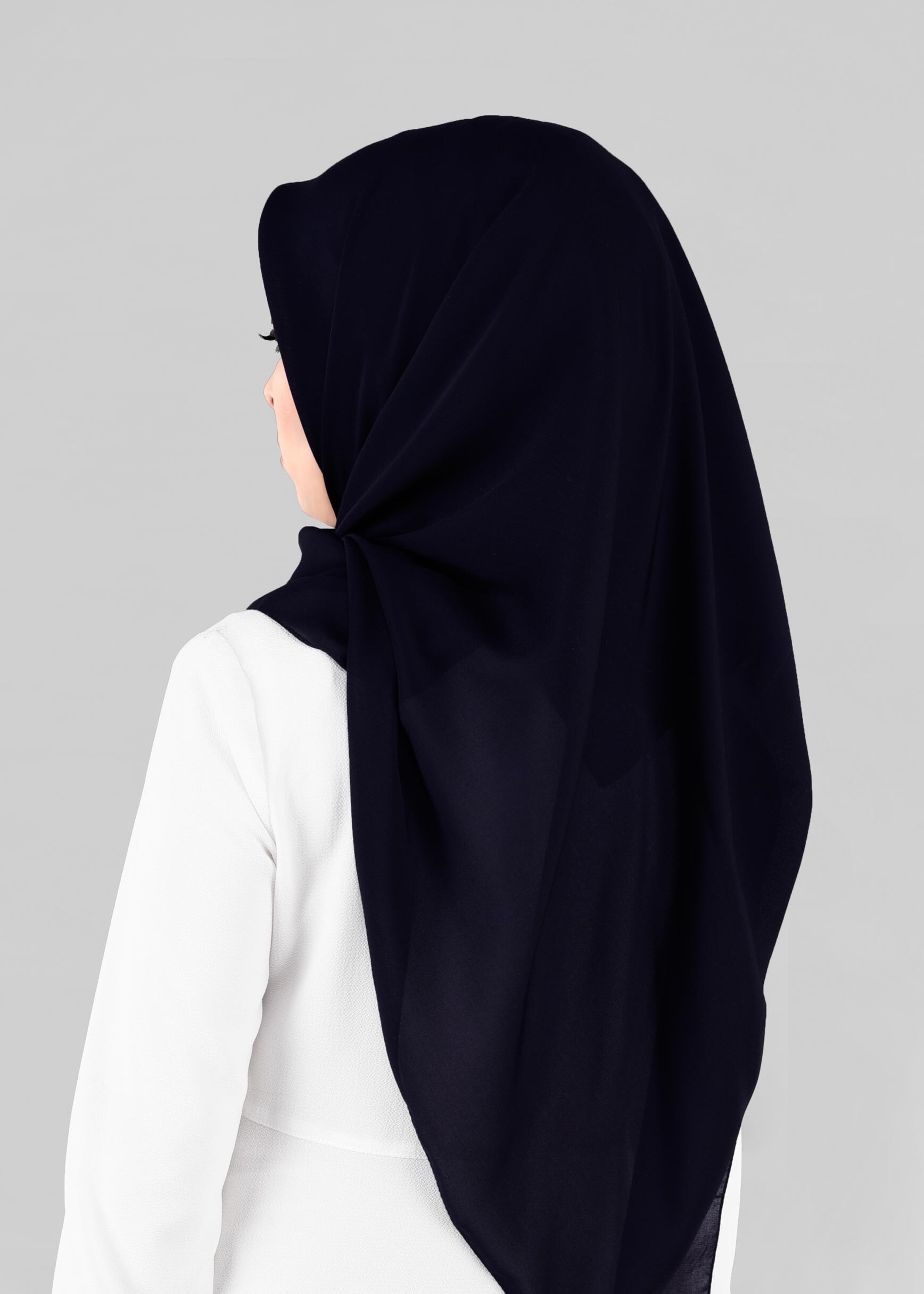 Tesettür giyim LACİVERT 9845 ALVİNA MEDİNE İPEĞİ