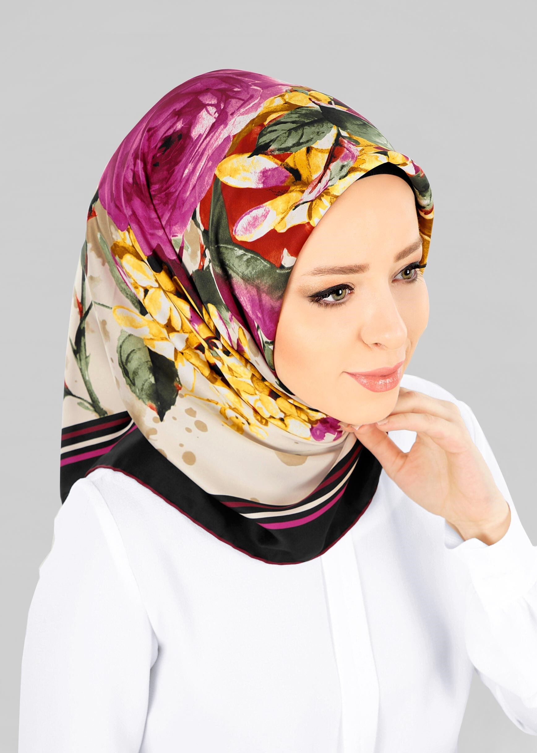 Tesettür giyim SİYAH 12778 ALVİNA DESENLİ EŞARP