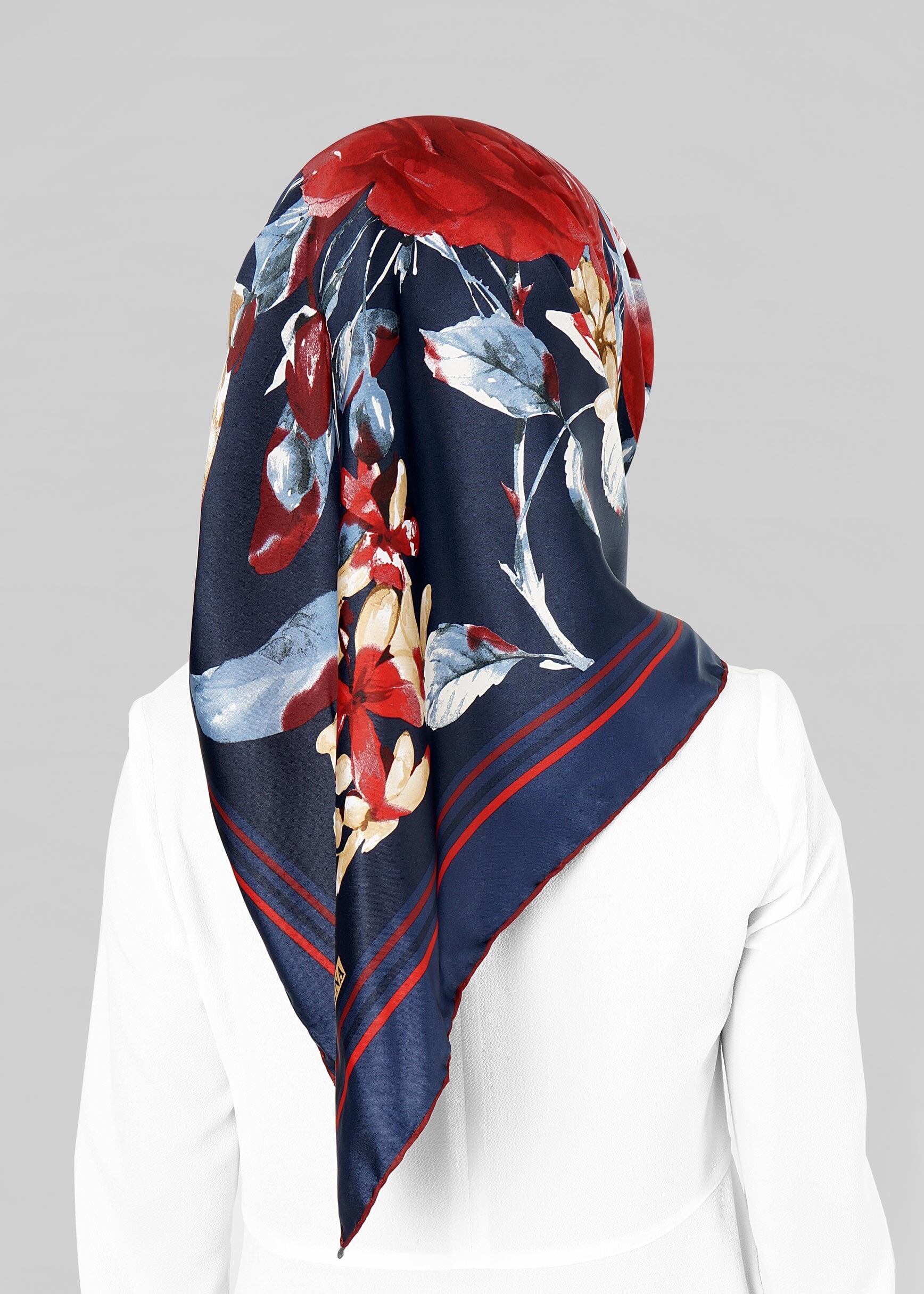 Tesettür giyim LACİVERT 12778 ALVİNA DESENLİ EŞARP