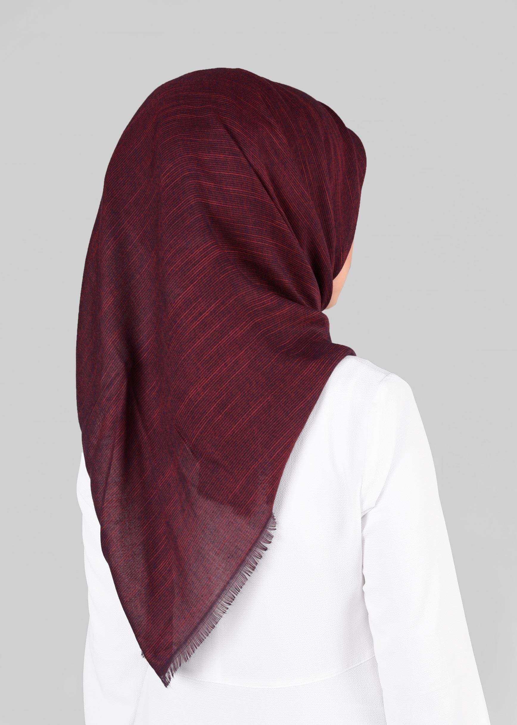 Hijab clothing CLARET RED 9852-1 ALVİNA PAMUKLU PÜSKÜLLÜ EŞARP(NRL)