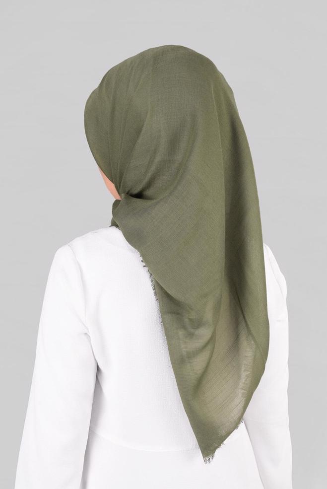 Vêtements hijab KAKI 9852-1 ALVİNA PAMUKLU PÜSKÜLLÜ EŞARP(NRL) - ALVİNA