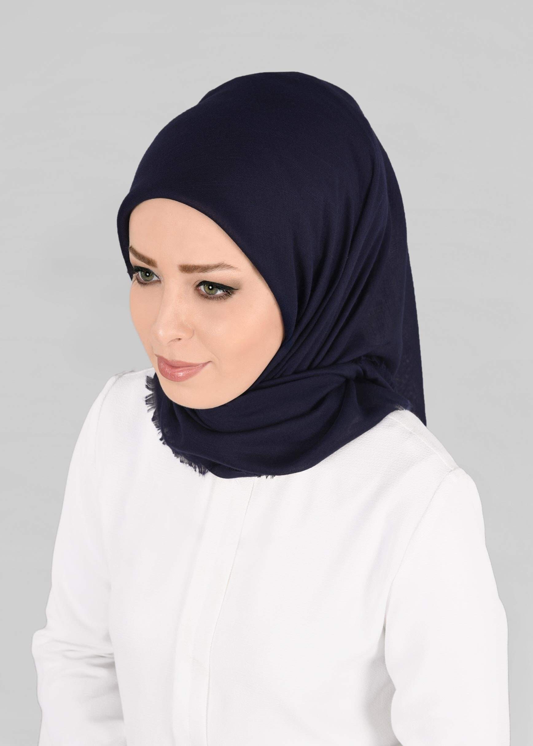 Vêtements hijab BLEU MARINE 9852-1 ALVİNA PAMUKLU PÜSKÜLLÜ EŞARP(NRL)