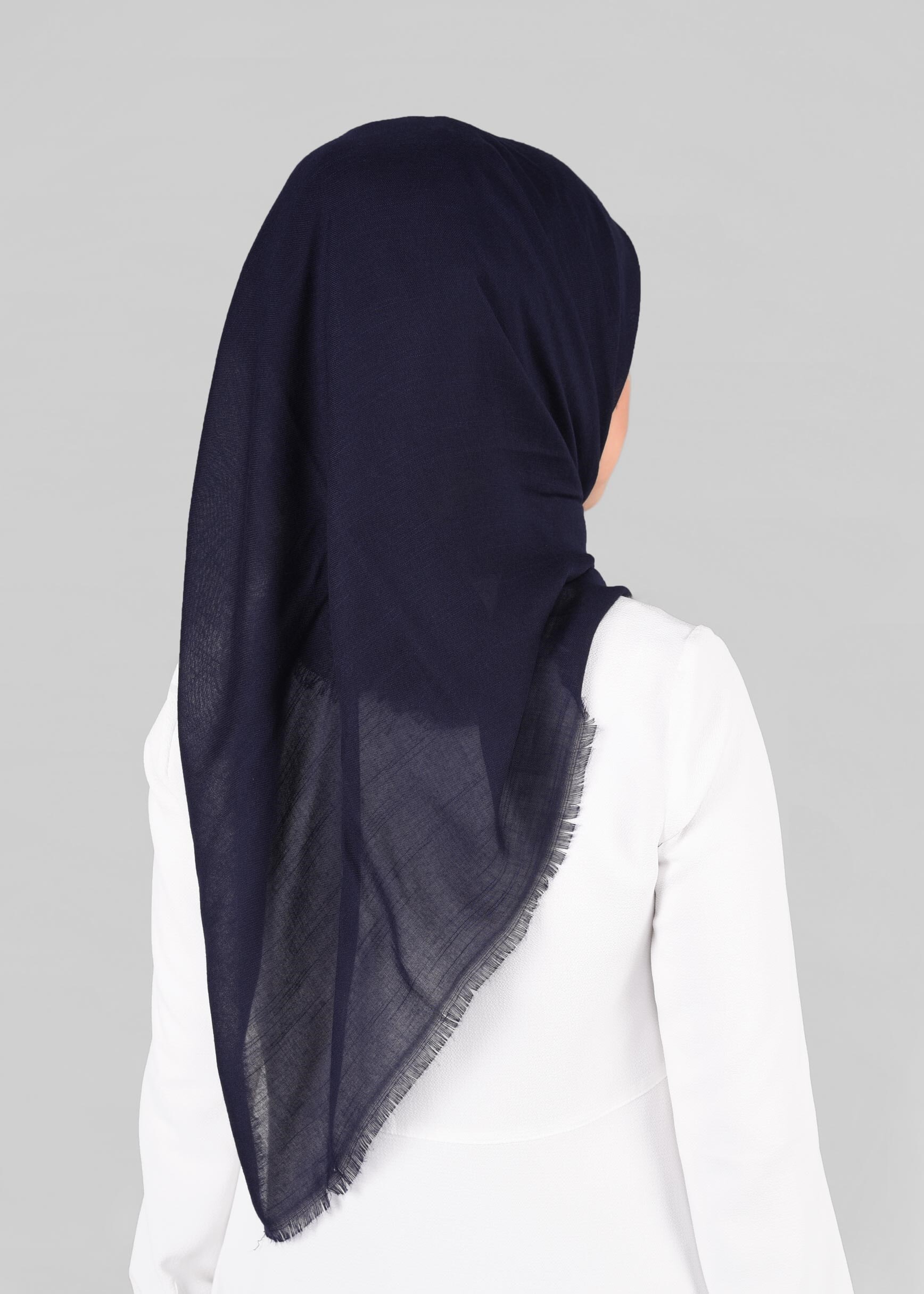 Vêtements hijab BLEU MARINE 9852-1 ALVİNA PAMUKLU PÜSKÜLLÜ EŞARP(NRL)