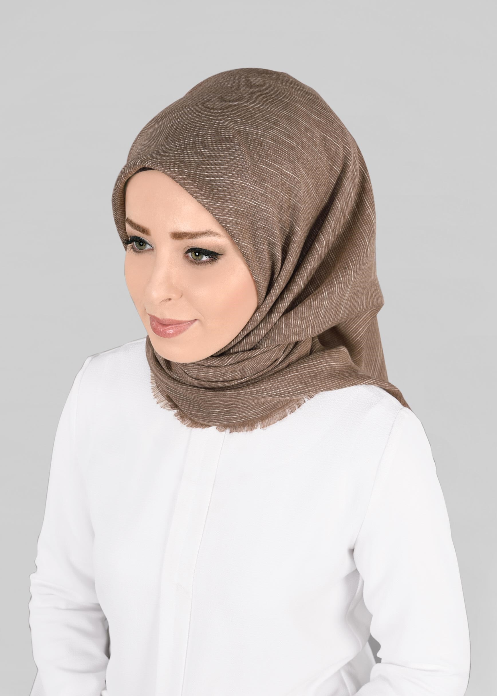 Tesettür giyim KAHVE 9852-1 ALVİNA PAMUKLU PÜSKÜLLÜ EŞARP(NRL)