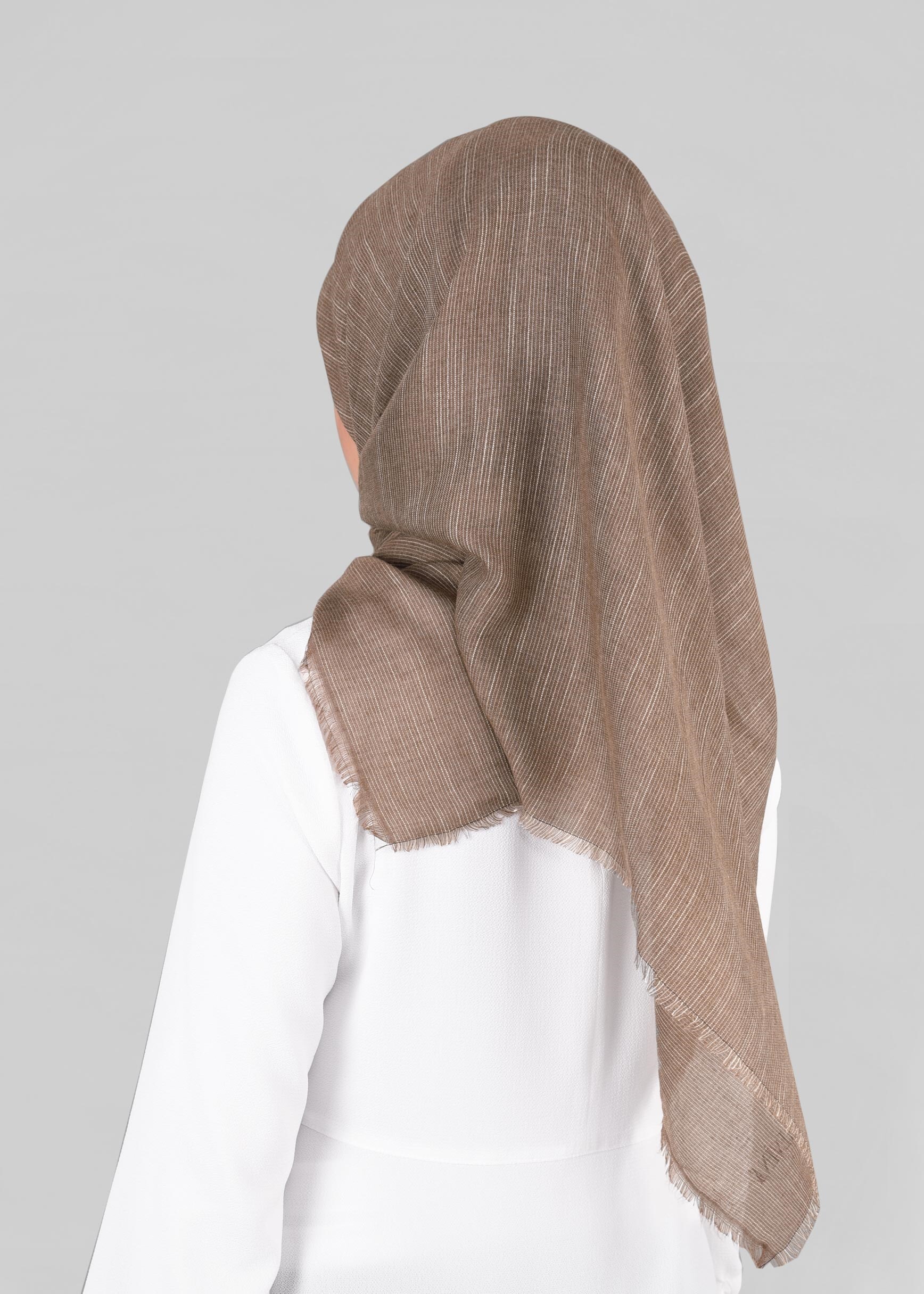 Tesettür giyim KAHVE 9852-1 ALVİNA PAMUKLU PÜSKÜLLÜ EŞARP(NRL)