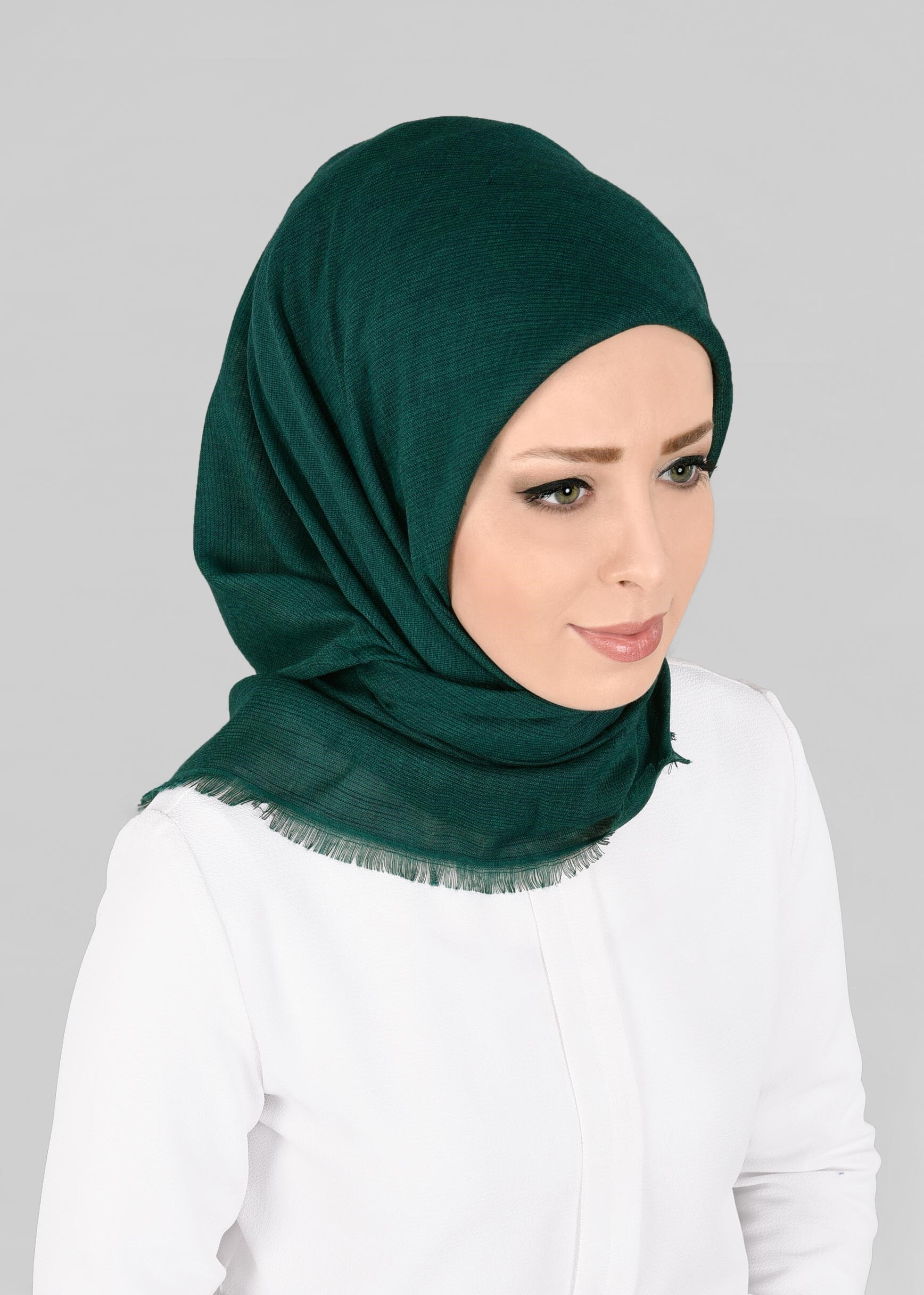 Vêtements hijab VERT 9852-1 ALVİNA PAMUKLU PÜSKÜLLÜ EŞARP(NRL)