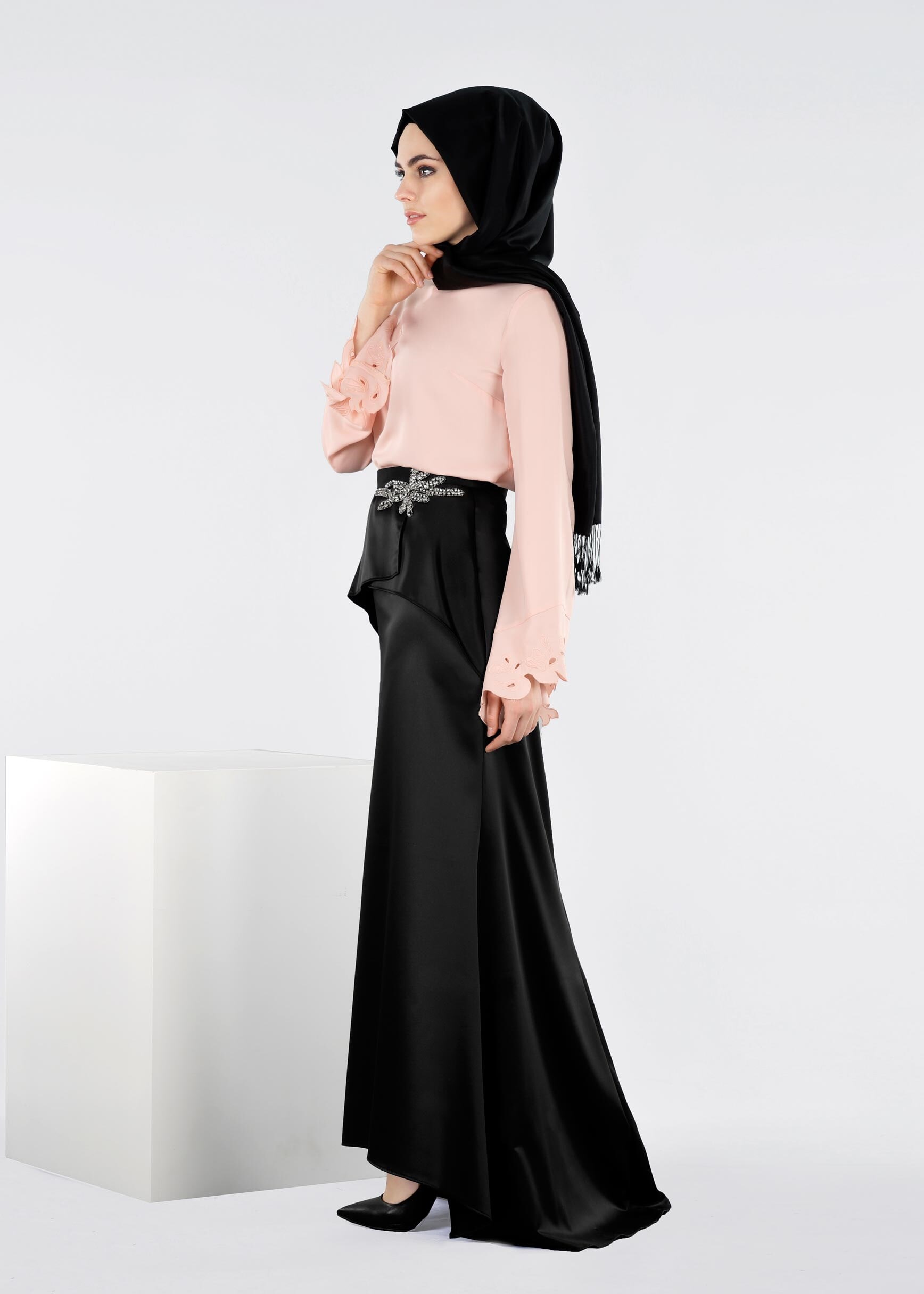 Tesettür giyim SİYAH 6014 ALİSSA SATEN ETEK 38/44 TEK38