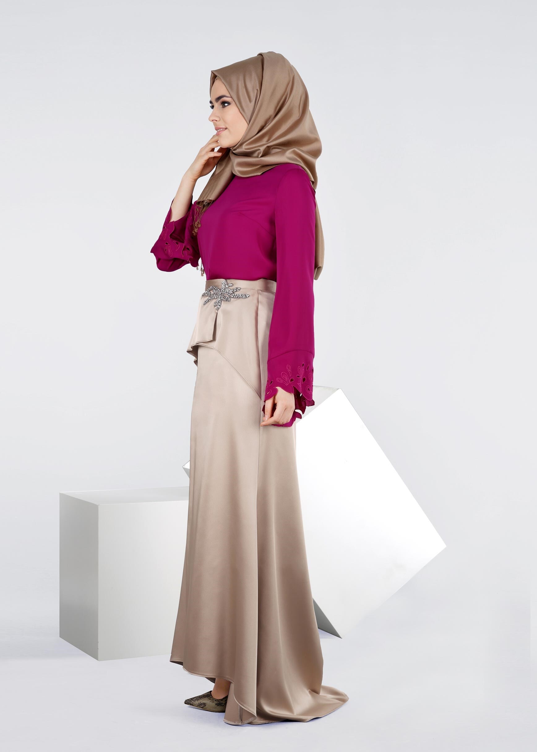Tesettür giyim BEJ 6014 ALİSSA SATEN ETEK 38/44 TEK38