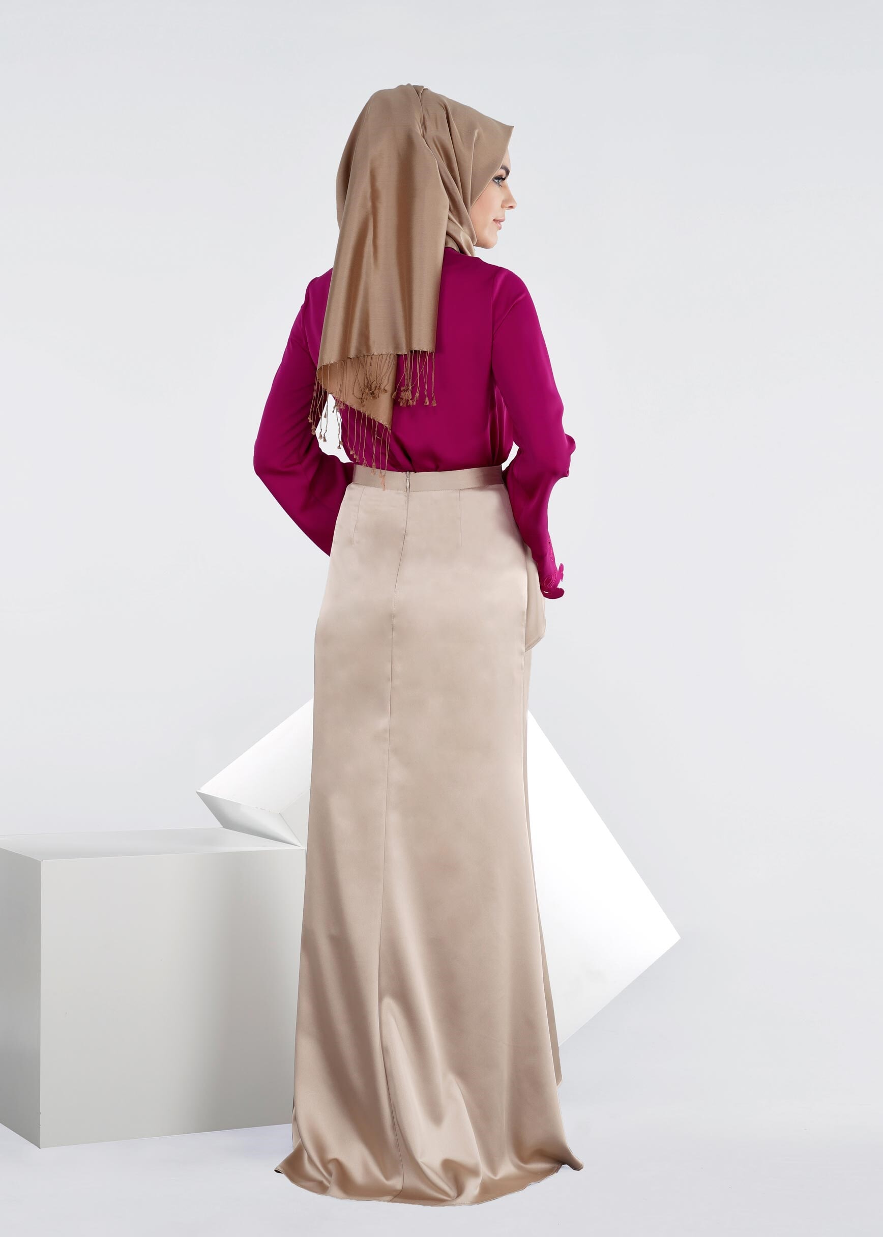 Tesettür giyim BEJ 6014 ALİSSA SATEN ETEK 38/44 TEK38