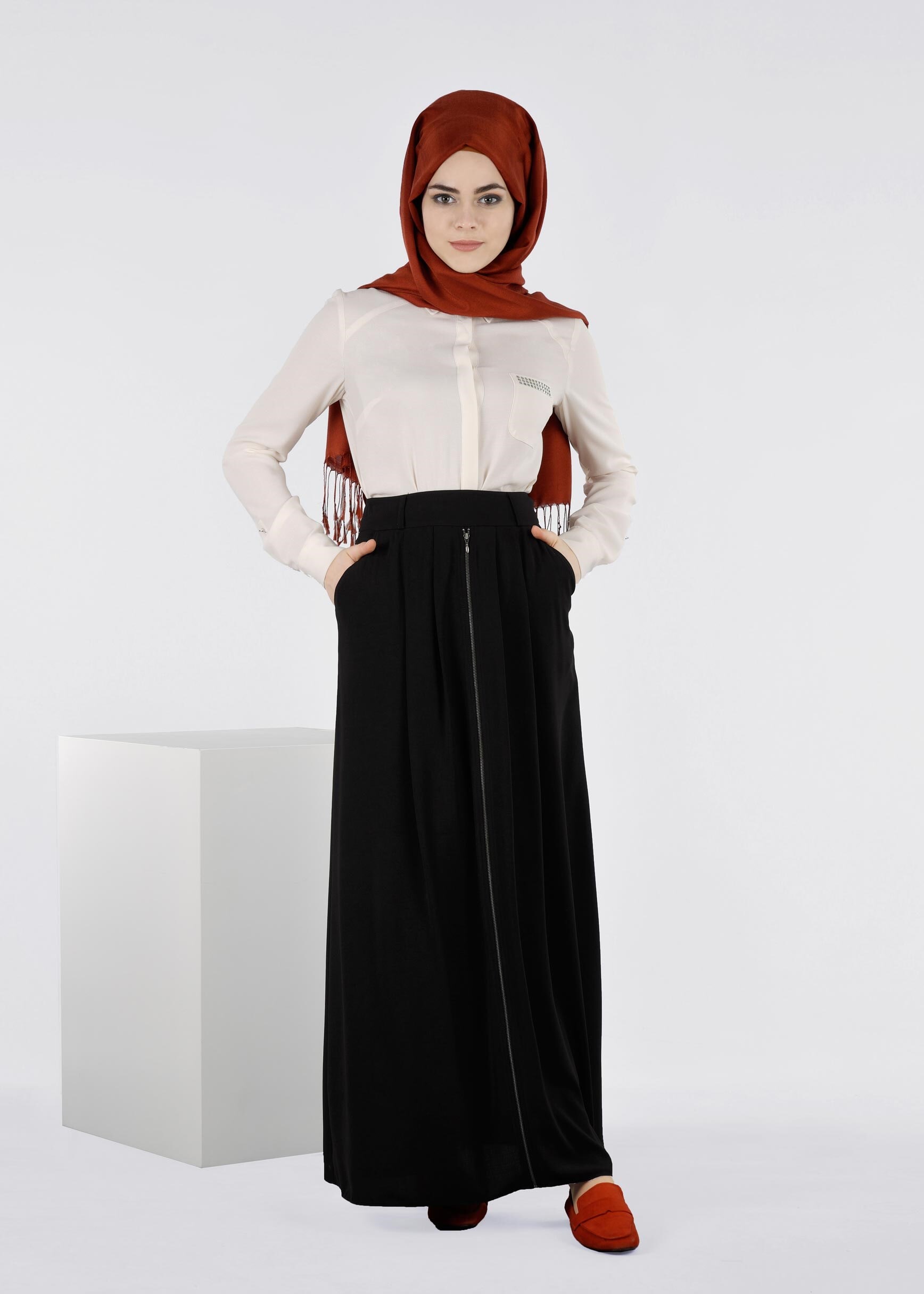 Tesettür giyim SİYAH 6016 7785 ETEK 38/44