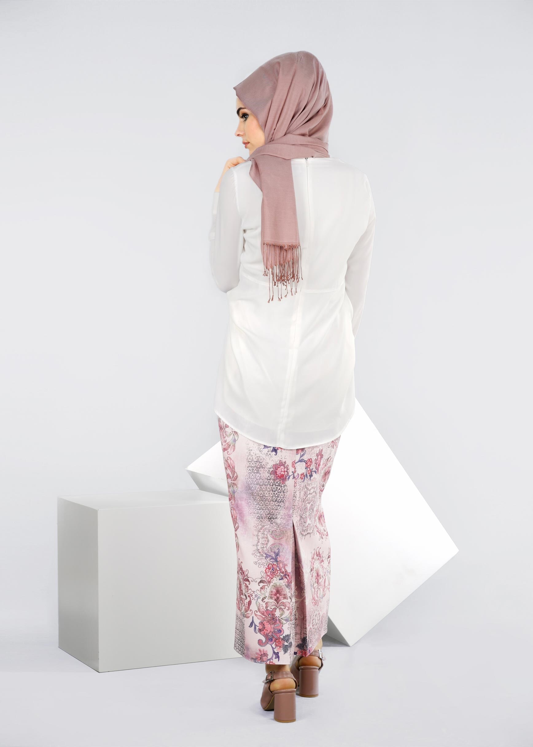 Tesettür giyim PUDRA 6027 DOUBLE 9255 ETEK 38/46