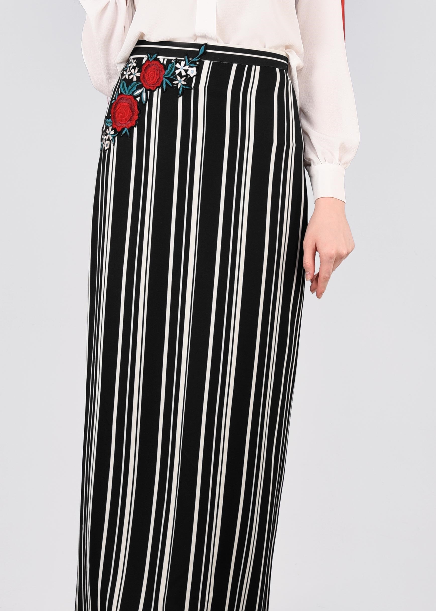 Tesettür giyim SİYAH 6031 POWER 2024 ETEK 38/46 TEK40