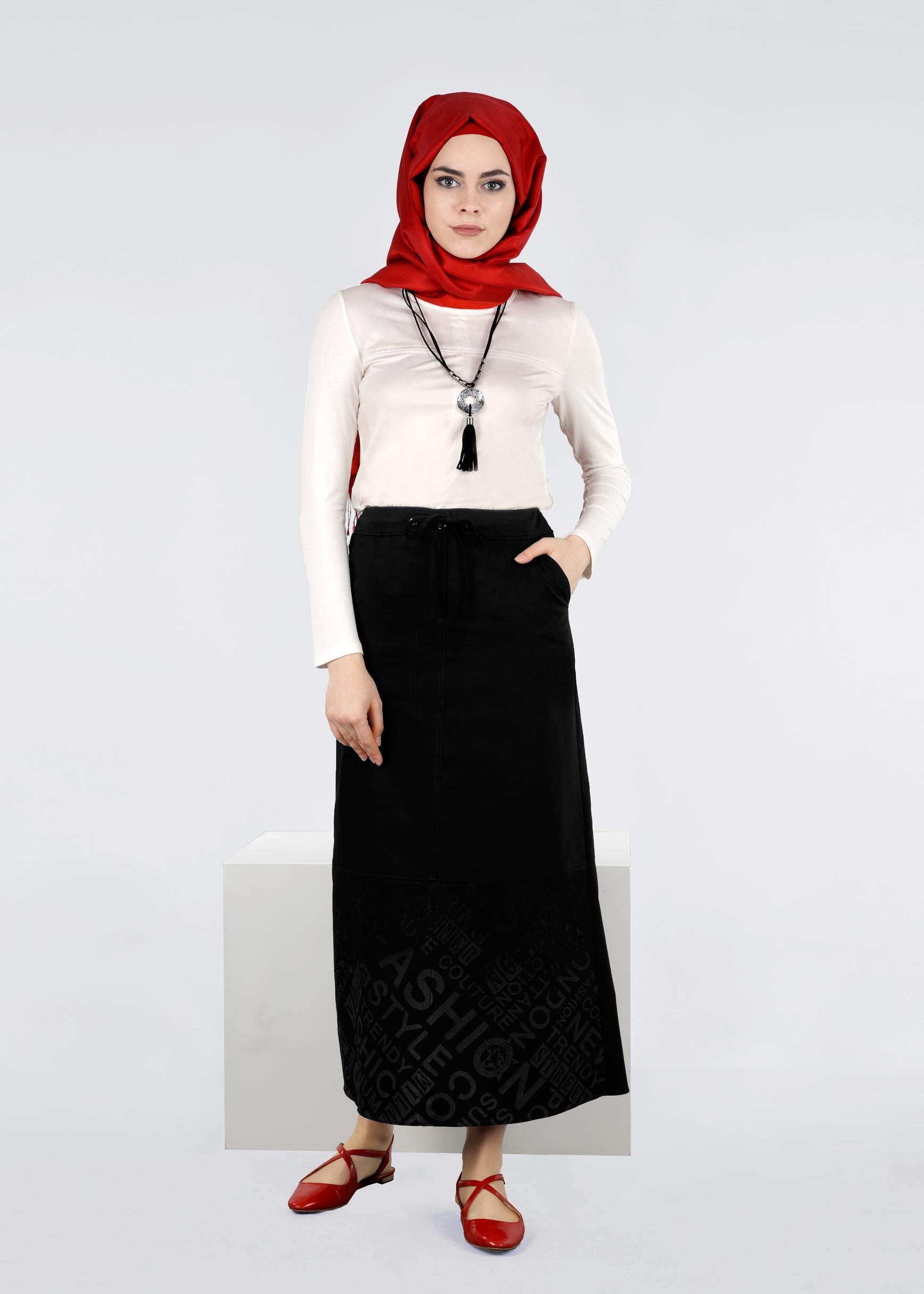 Tesettür giyim SİYAH 6034 17374 ETEK 36/44 TEK40