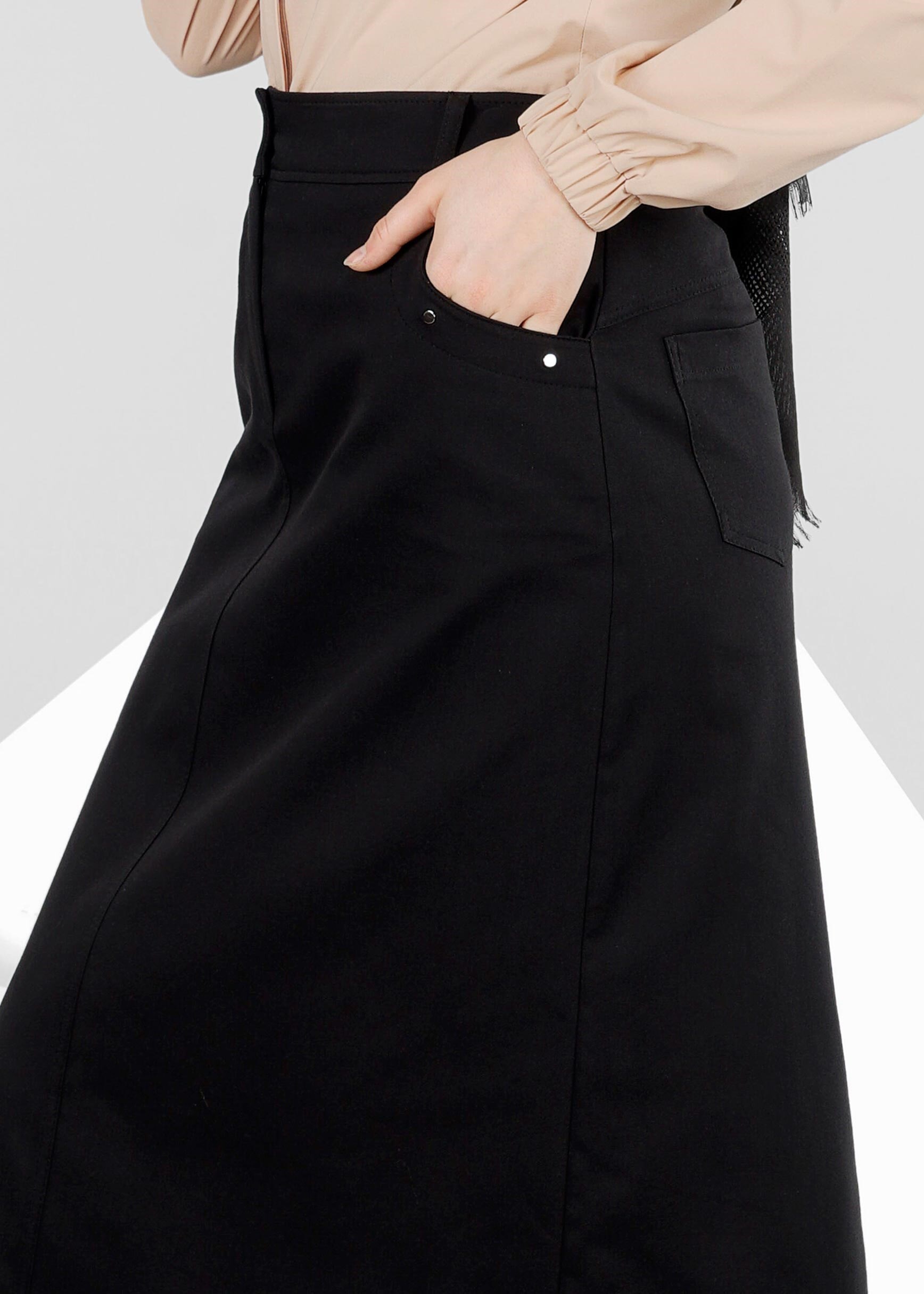 Tesettür giyim SİYAH 6036 17374 ETEK 38/46 TEK40