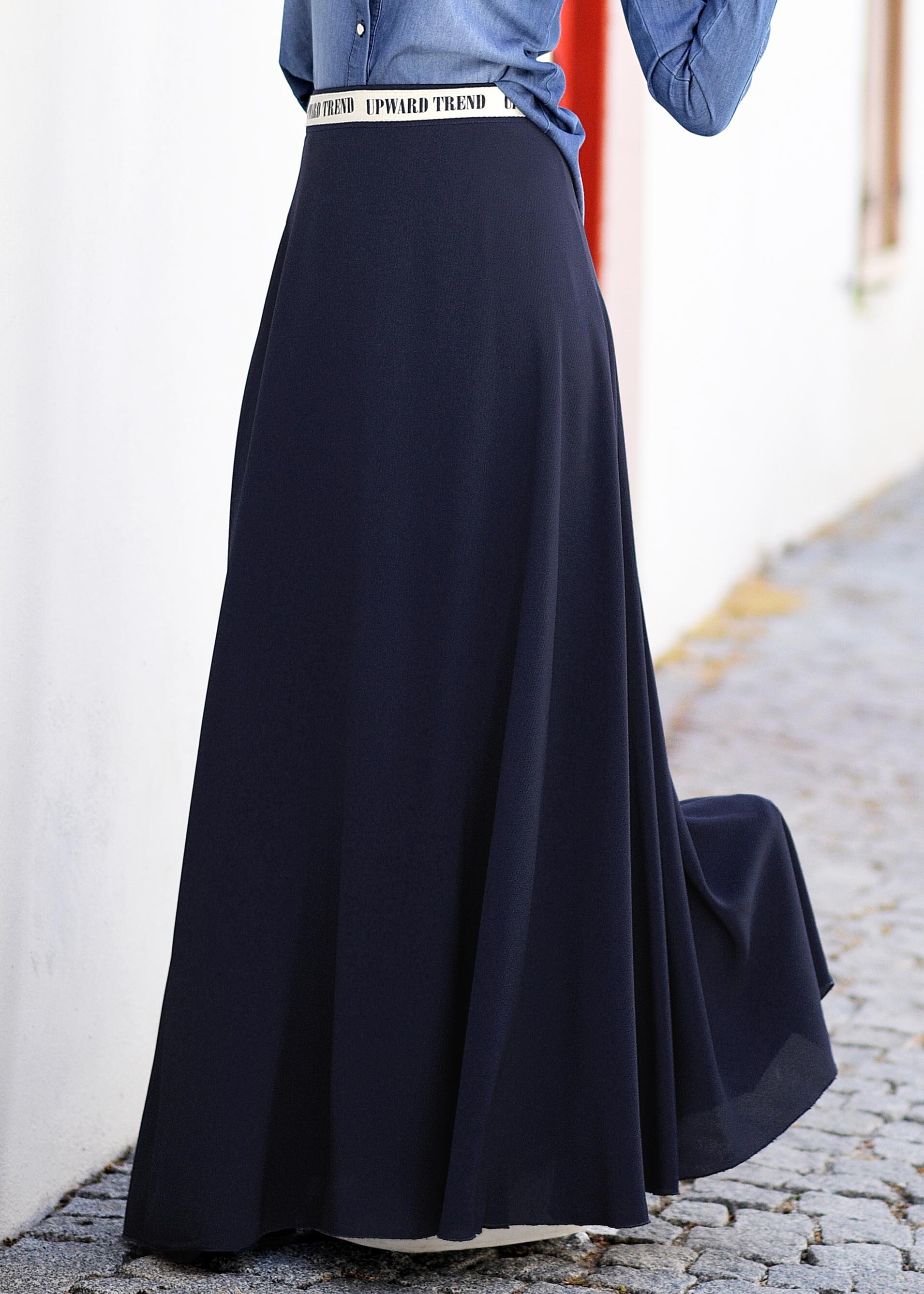 Tesettür giyim LACİVERT 6039 NİŞANTAŞI ETEK 36/44 TEK38