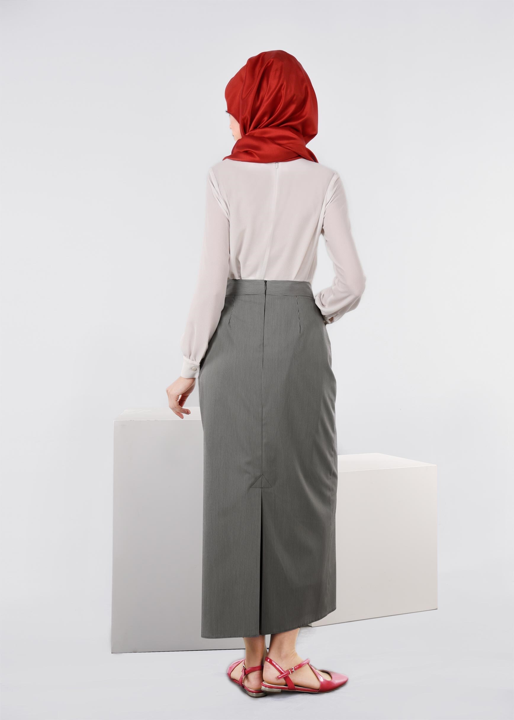 Tesettür giyim SİYAH 6069 BEGONYA 11161 ETEK 38/44 TEK40