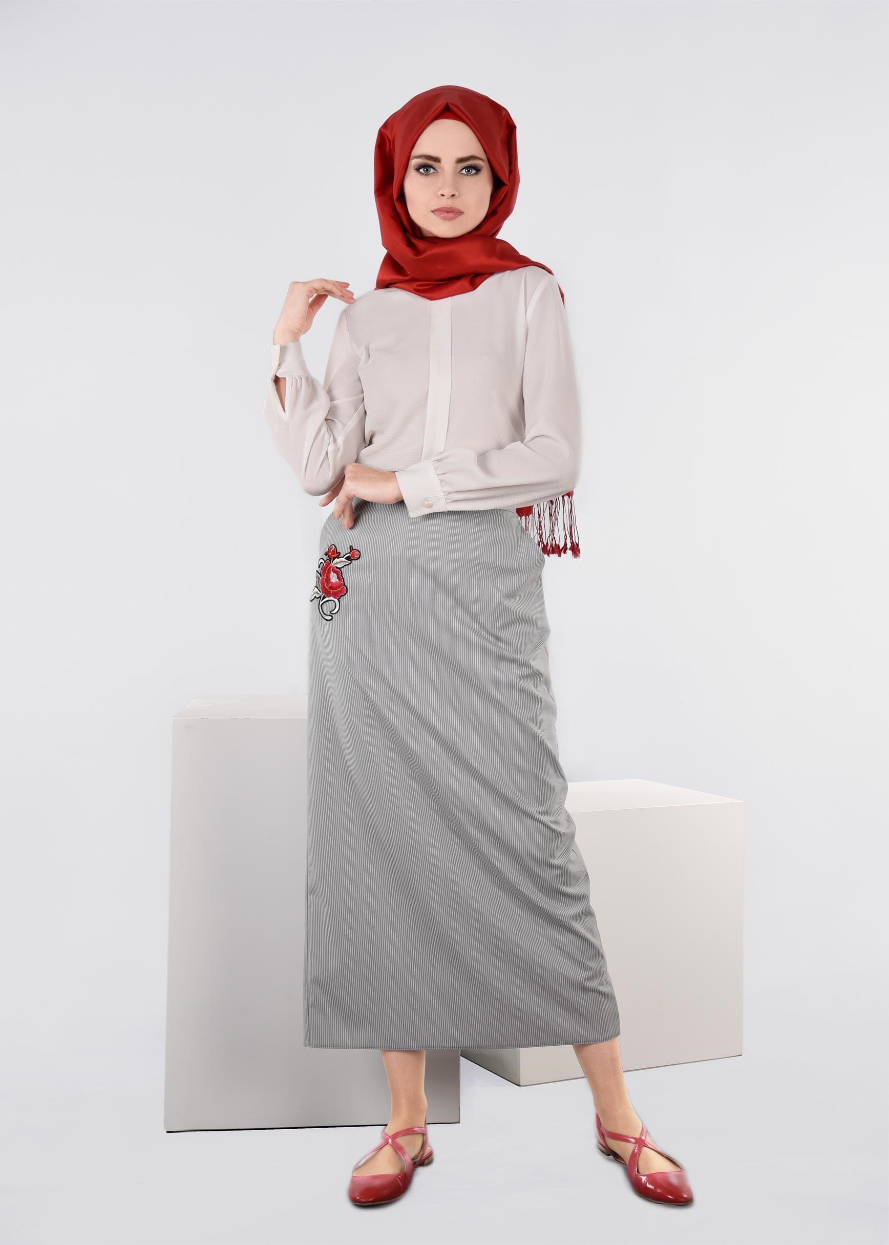 Tesettür giyim GRİ 6069 BEGONYA 11161 ETEK 38/44 TEK40