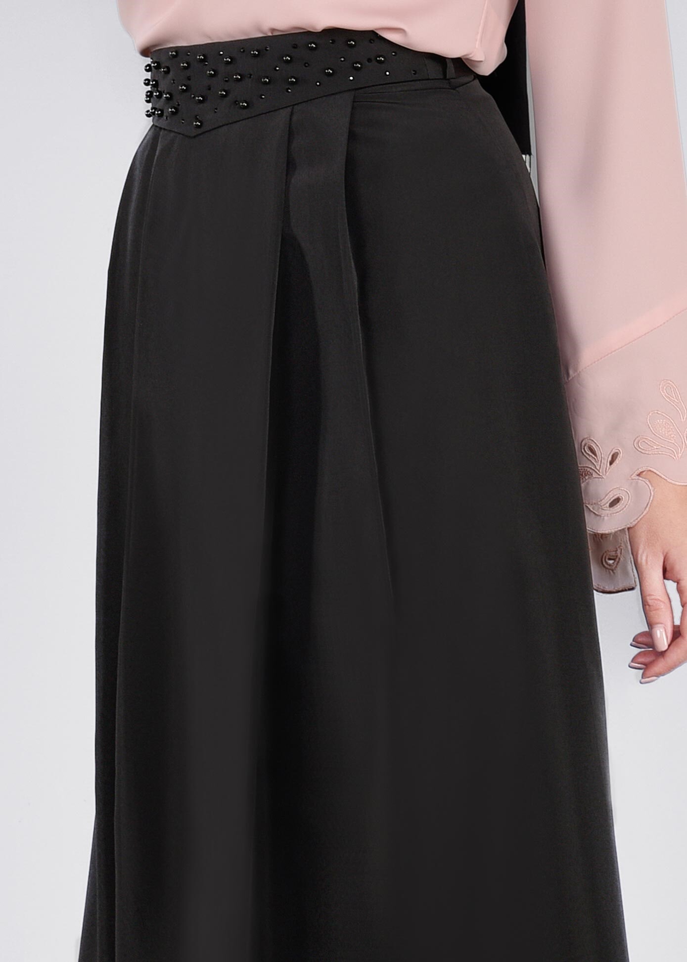 Tesettür giyim SİYAH ASİMETRİK KESİM CEPLİ ETEK 6079