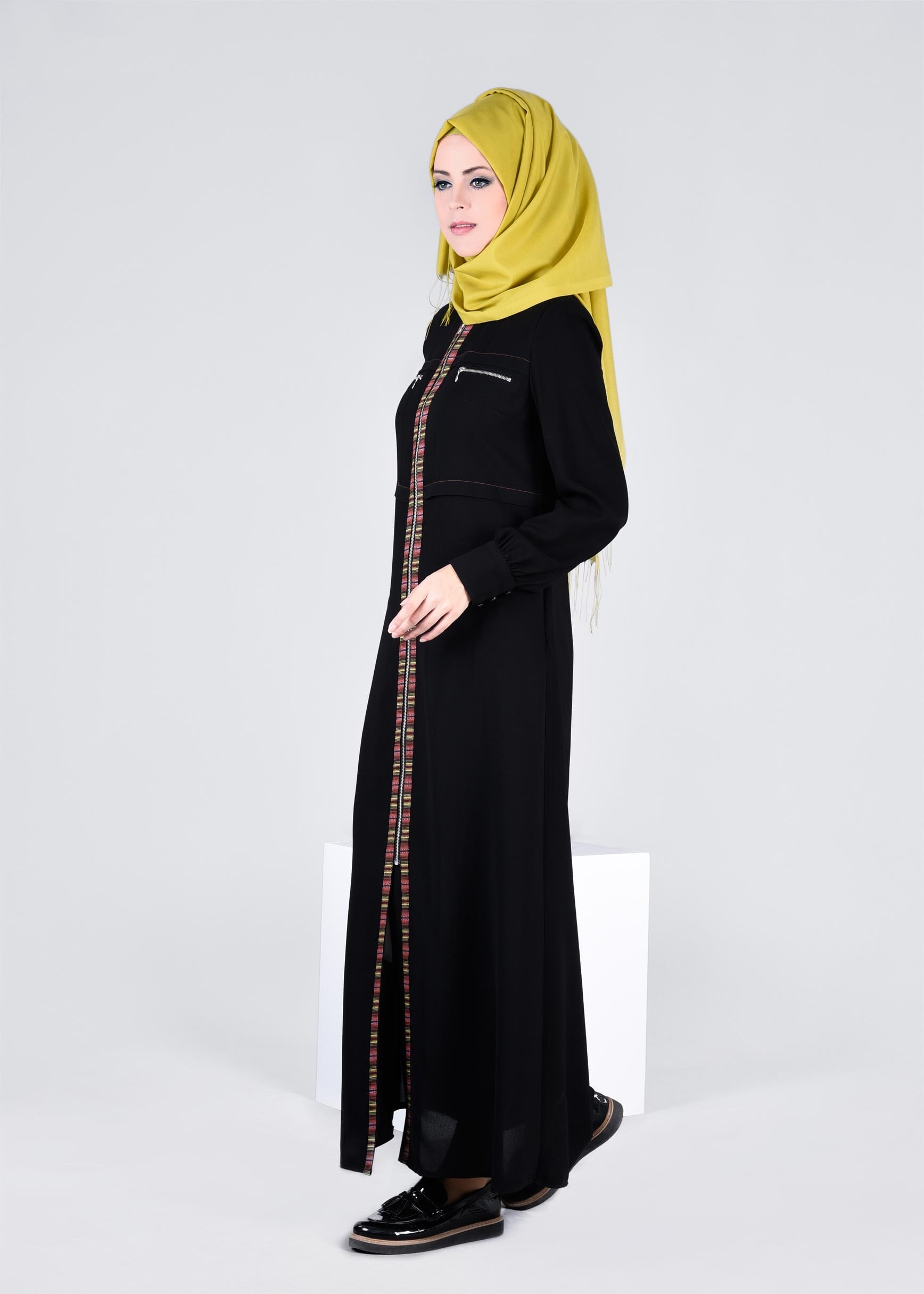 Tesettür giyim SİYAH 8251 ESMA 6331 FERACE 38/46 TEK40