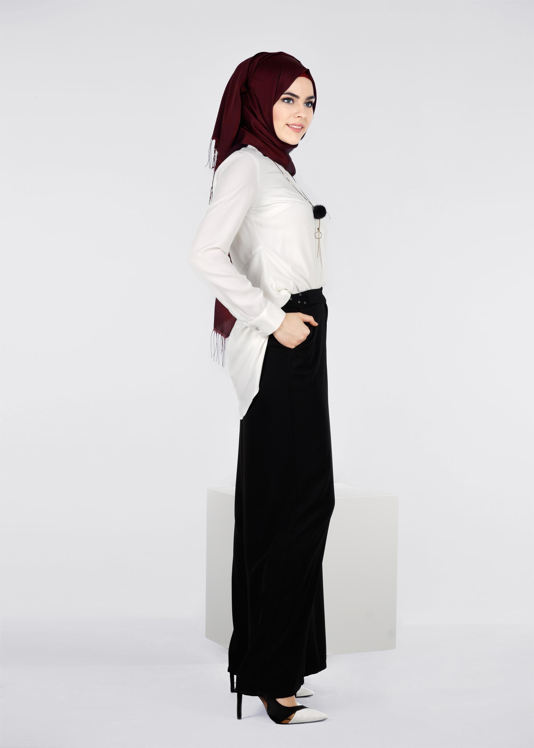 Tesettür giyim SİYAH 7133 SUDE 7011 PANTOLON 38/46 TEK40