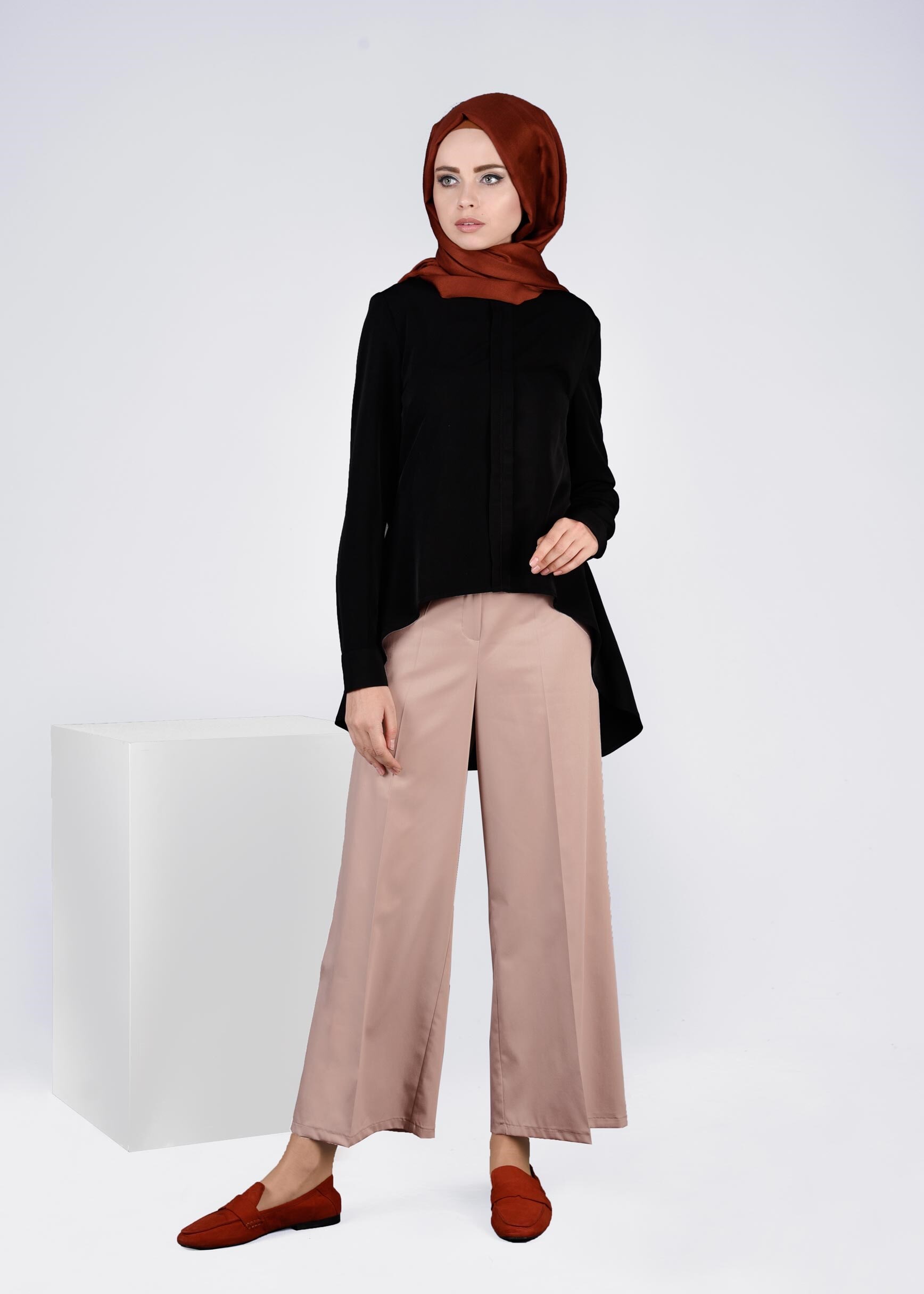 Tesettür giyim PUDRA BORU PAÇA BİLEKTE KLASİK PANTOLON 7208