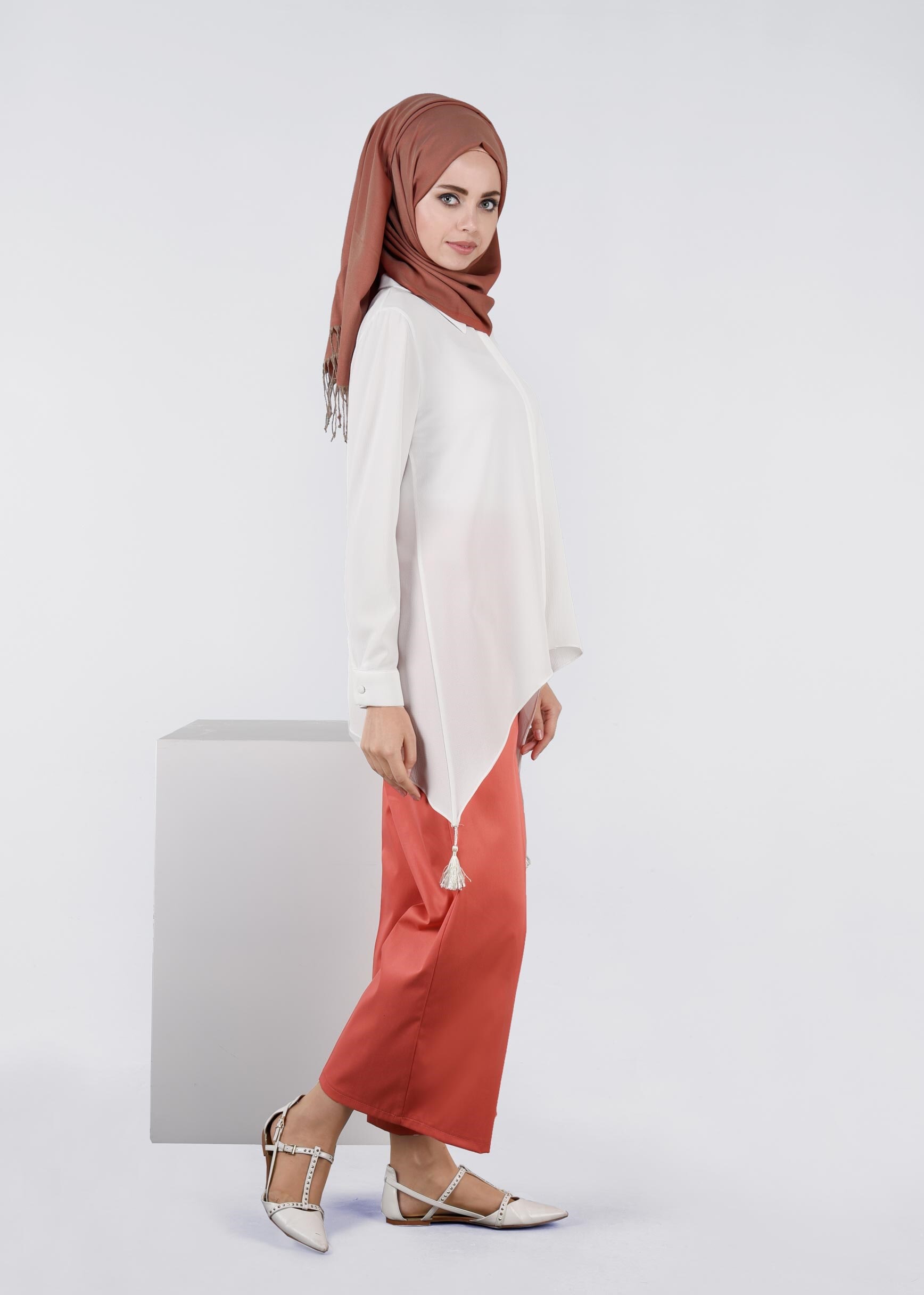 Tesettür giyim PEMBE BORU PAÇA BİLEKTE KLASİK PANTOLON 7208