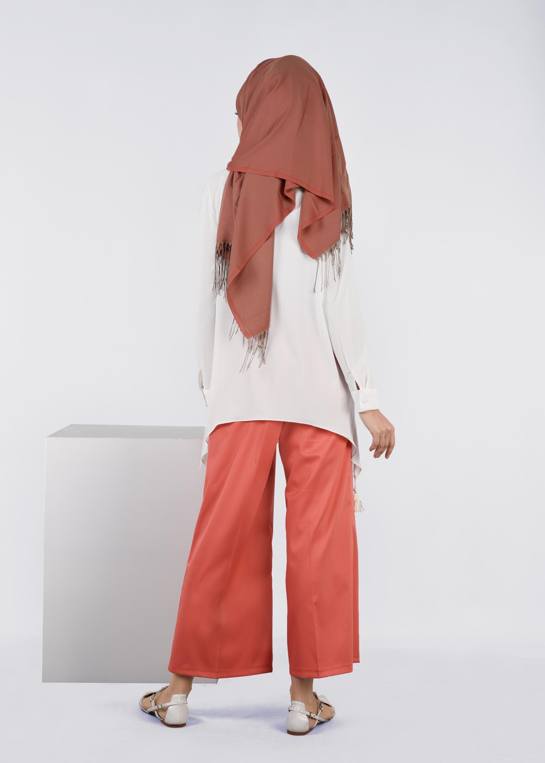 Tesettür giyim PEMBE BORU PAÇA BİLEKTE KLASİK PANTOLON 7208