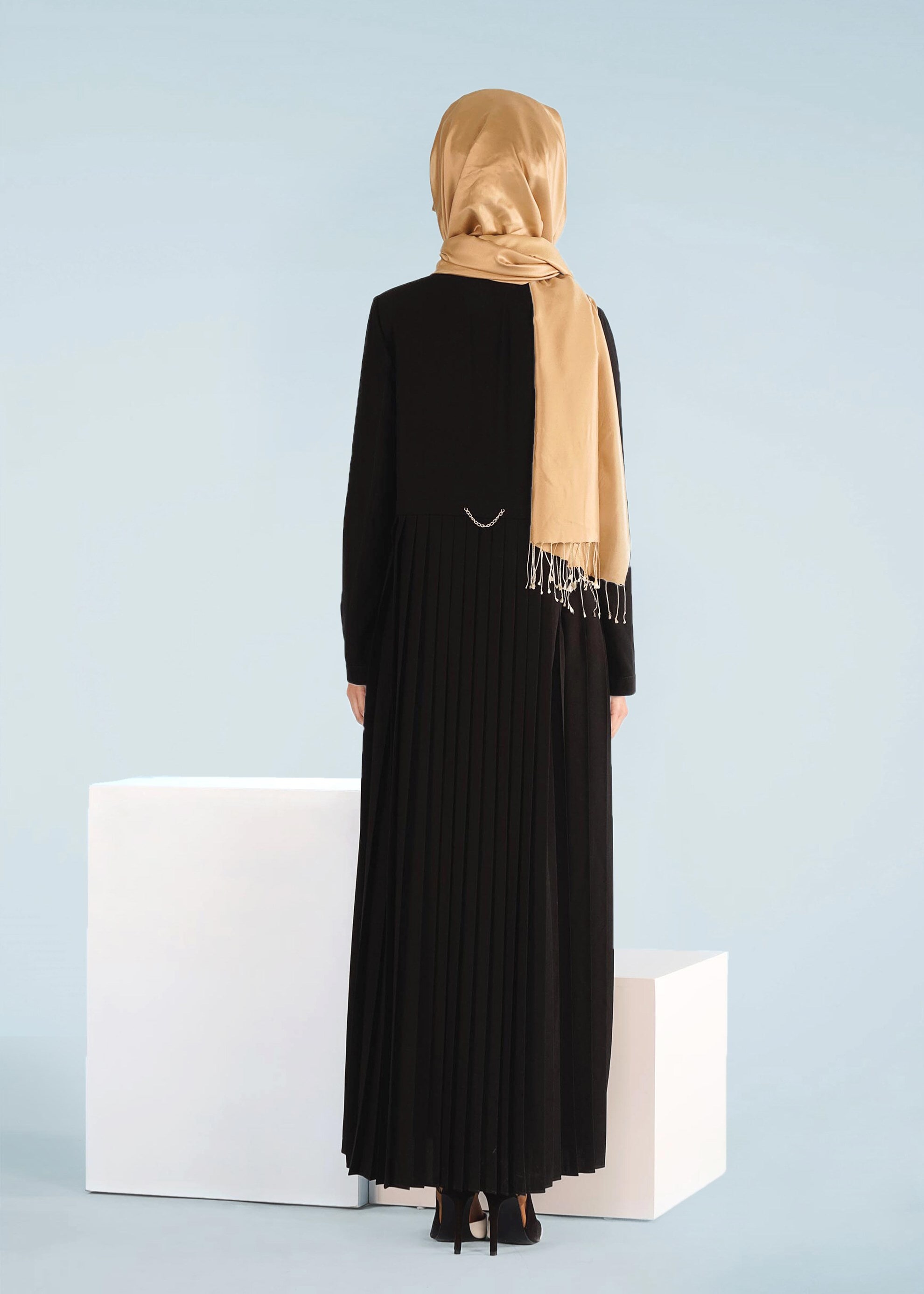 Tesettür giyim SİYAH 1023 GİNO PARDESÜ 38/46 TEK40-42