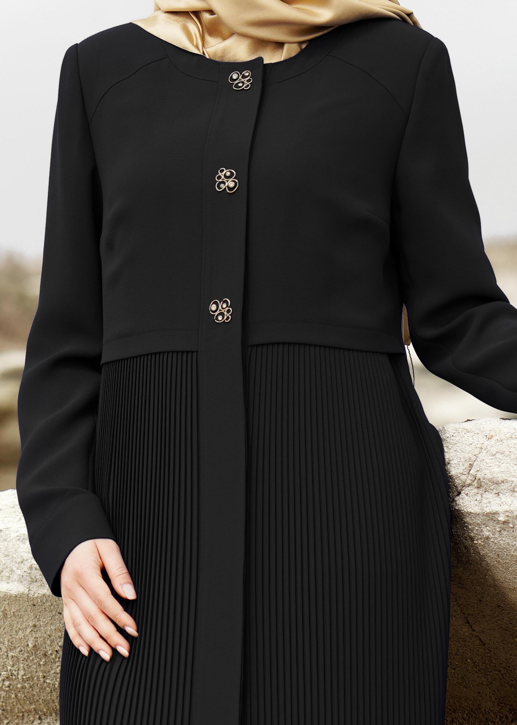 Tesettür giyim SİYAH 1051 MİLAS PARDESÜ 40/48 TEK38