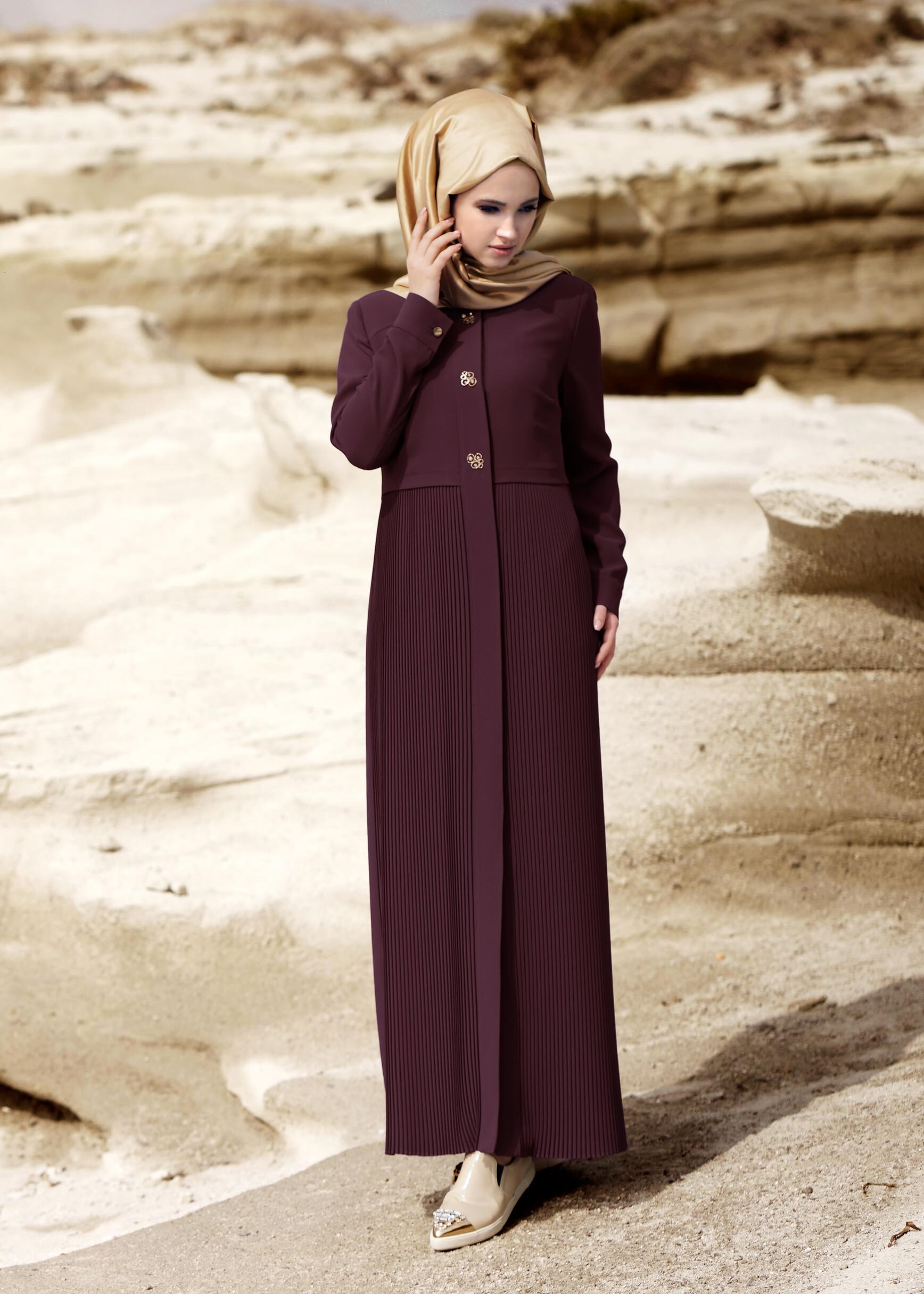 Tesettür giyim MÜRDÜM 1051 MİLAS PARDESÜ 40/48 TEK38