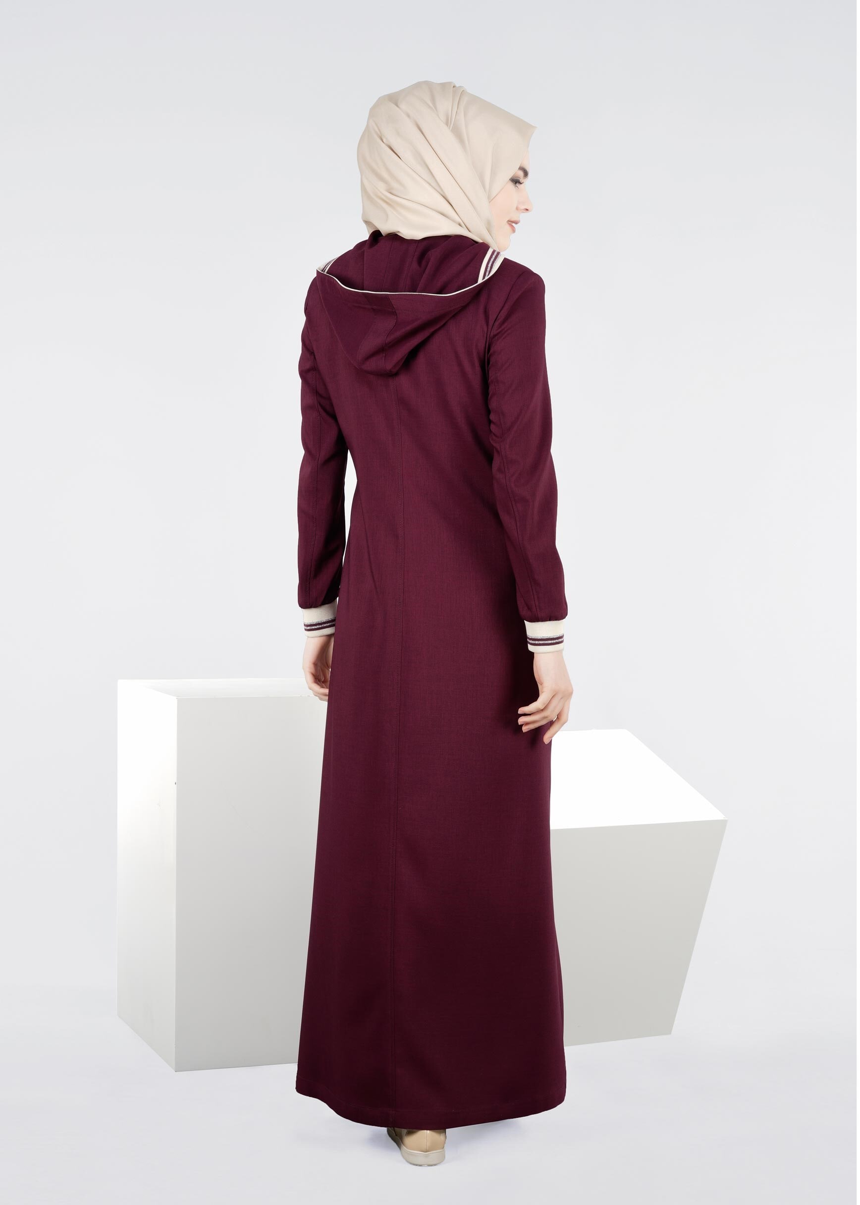 Tesettür giyim MÜRDÜM 1070 STİL 8563 PARDESÜ 38/44 TEK40