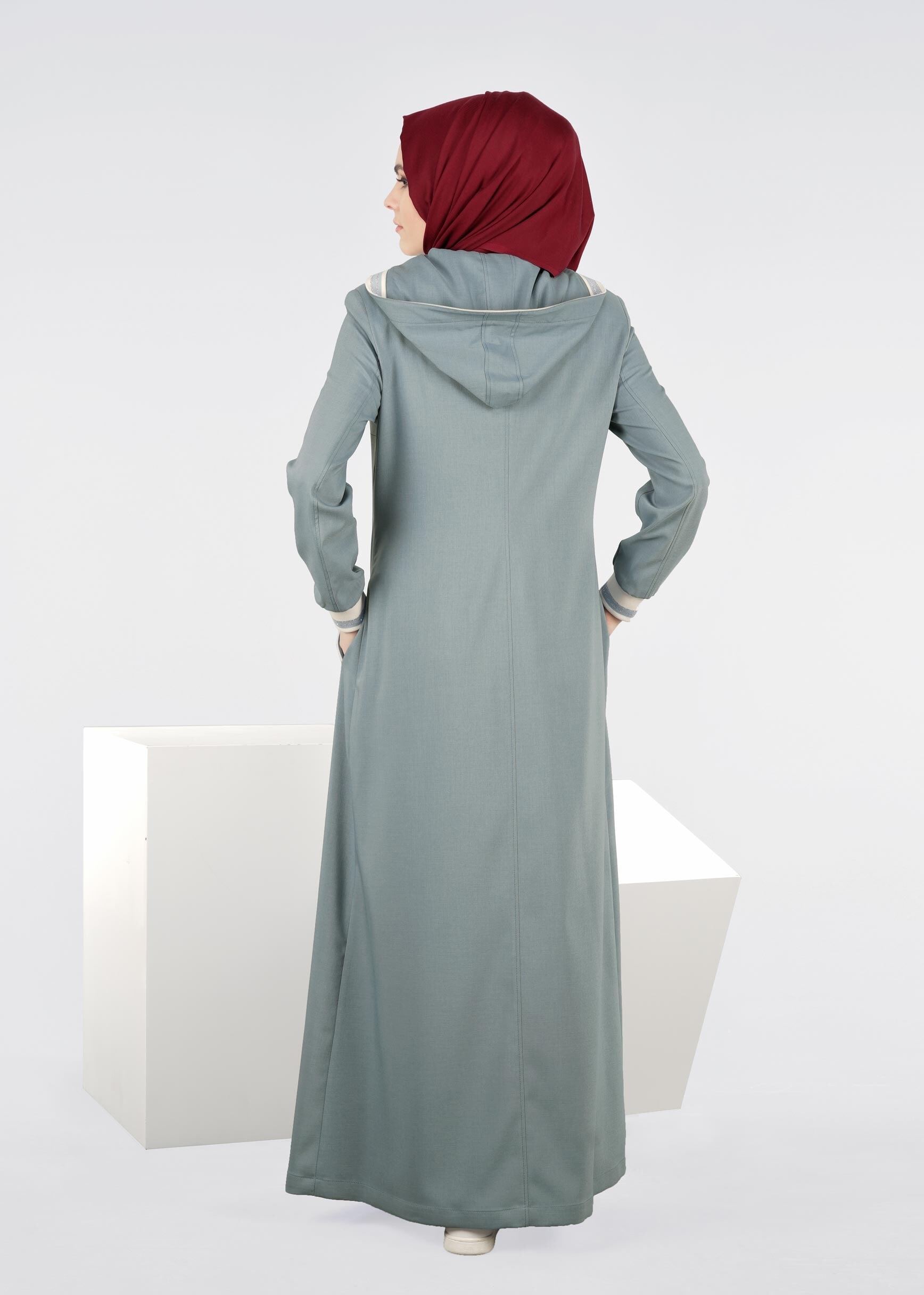 Tesettür giyim MAVİ 1070 STİL 8563 PARDESÜ 38/44 TEK40