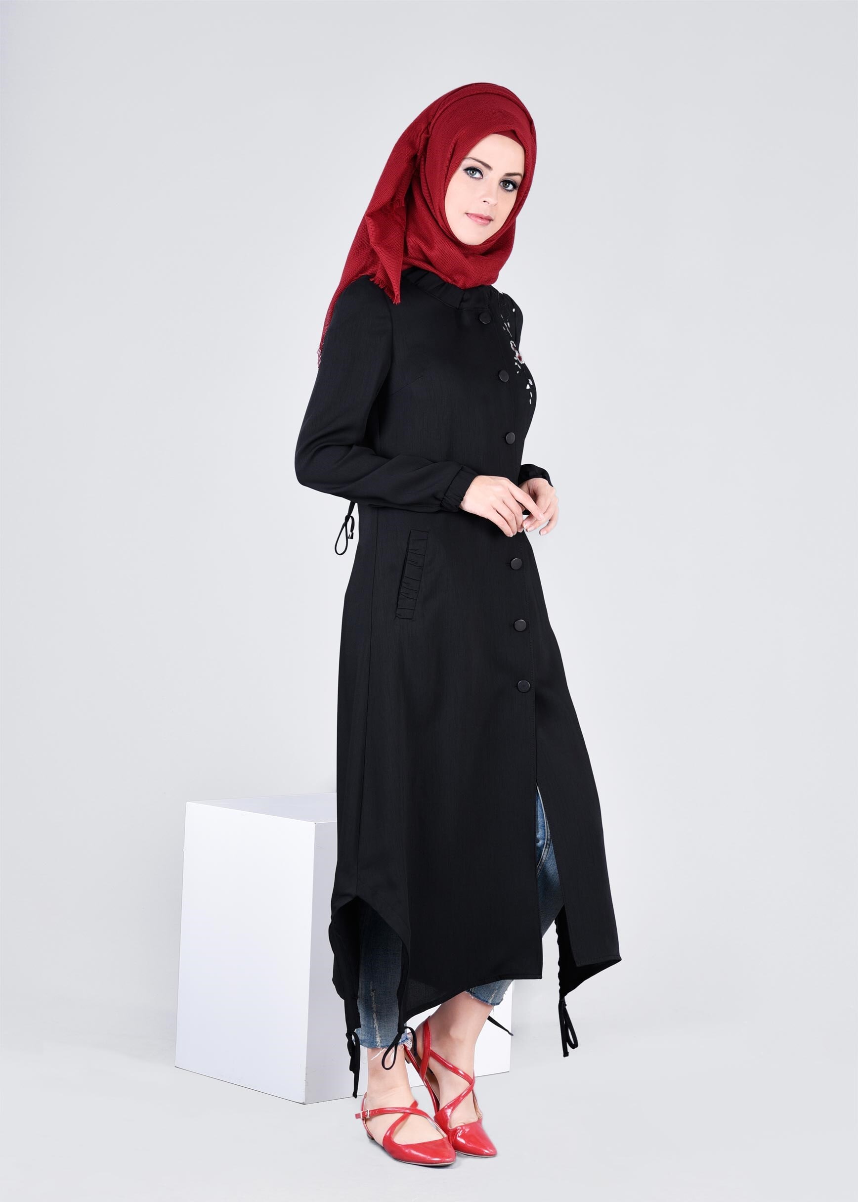 Tesettür giyim SİYAH 1072 NEW DEFNE PARDESÜ 38/46