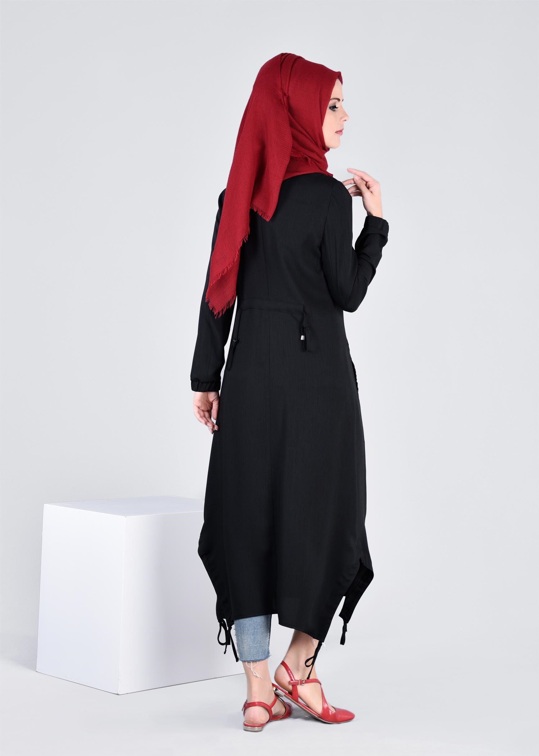 Tesettür giyim SİYAH 1072 NEW DEFNE PARDESÜ 38/46