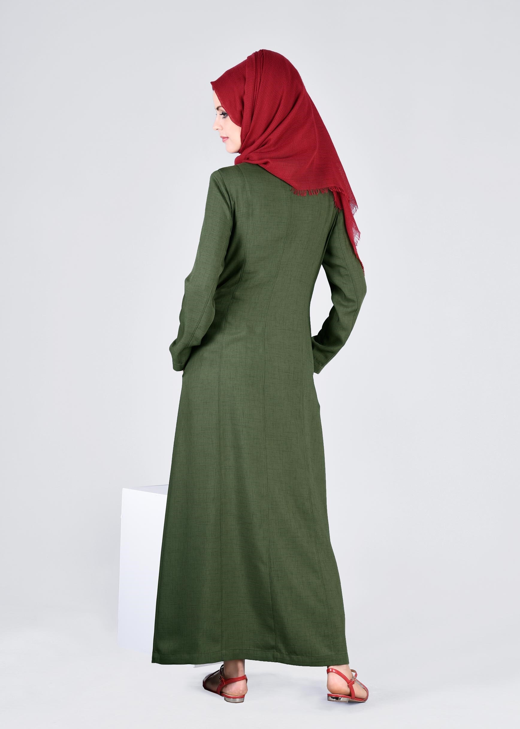 Tesettür giyim HAKİ NAKIŞ DETAYLI PARDESÜ 1110