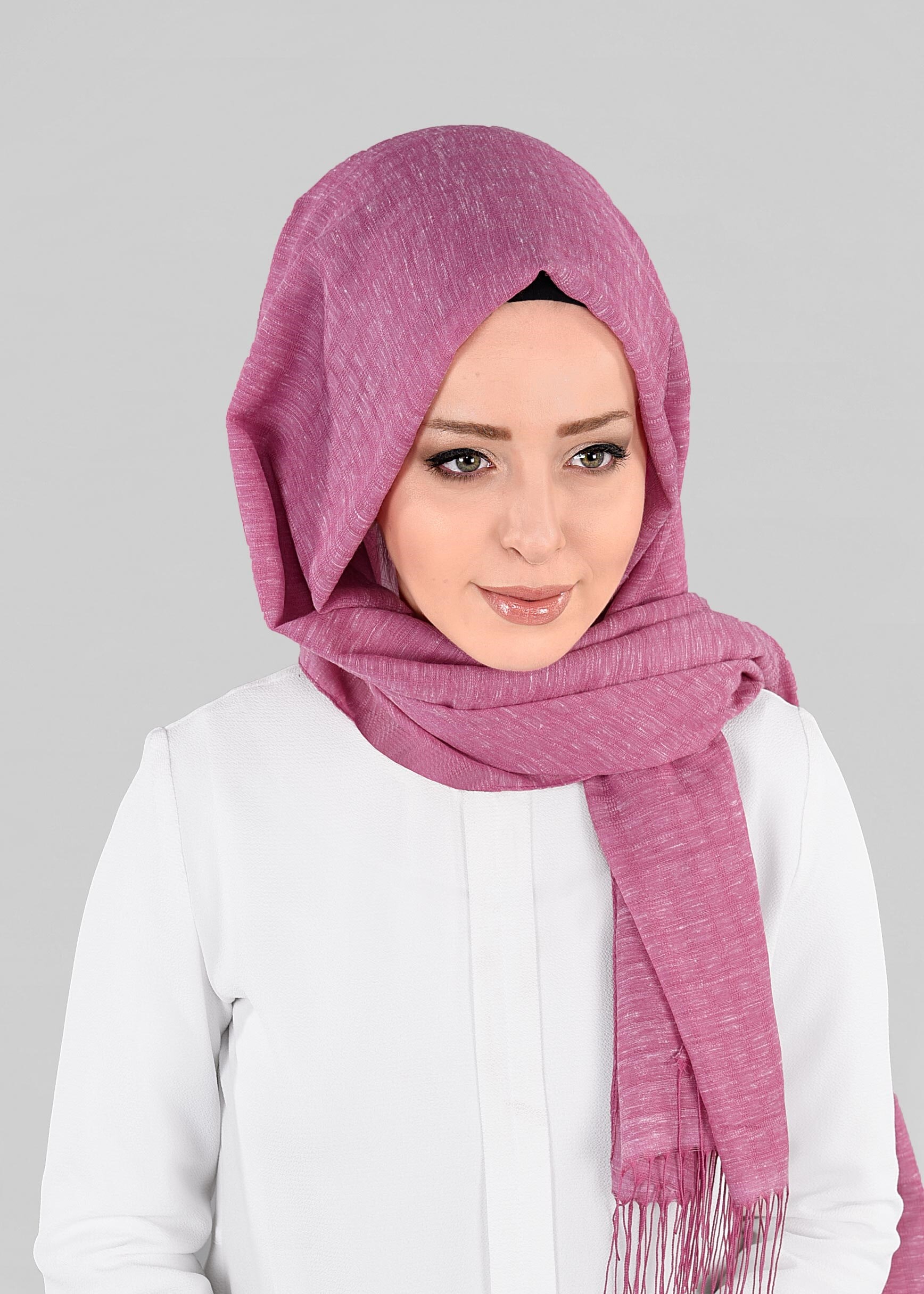 Tesettür giyim FUŞYA 9851 ALVİNA KETEN PÜSKÜLLÜ ŞAL