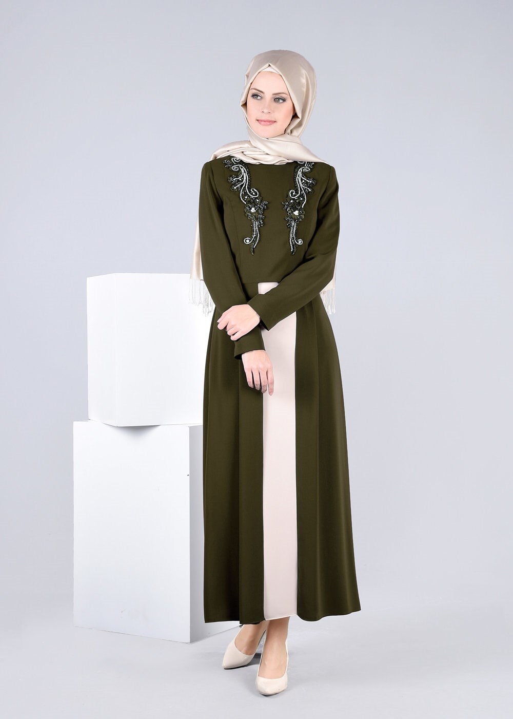 Tesettür giyim HAKİ İŞLEME DETAYLI İKİLİ ETEKLİ TAKIM 3386 