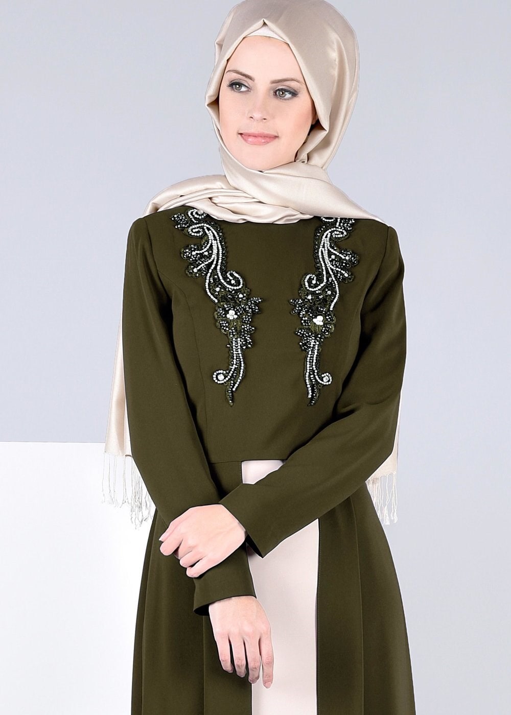 Tesettür giyim HAKİ İŞLEME DETAYLI İKİLİ ETEKLİ TAKIM 3386 