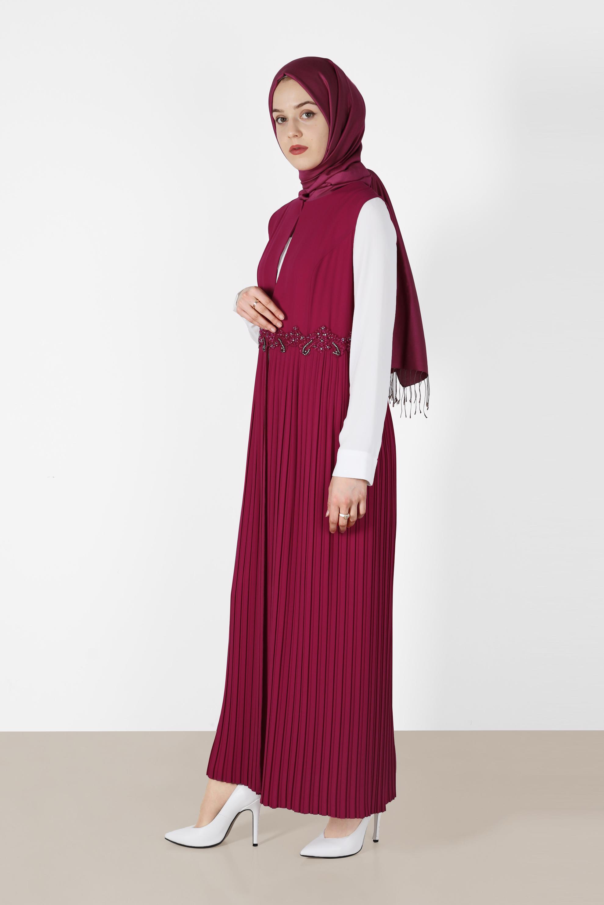 Tesettür giyim FUŞYA İŞLEME DETAYLI ETEĞİ PİLİSELİ 3&prime;LÜ PANT. TAKIM 3381P 