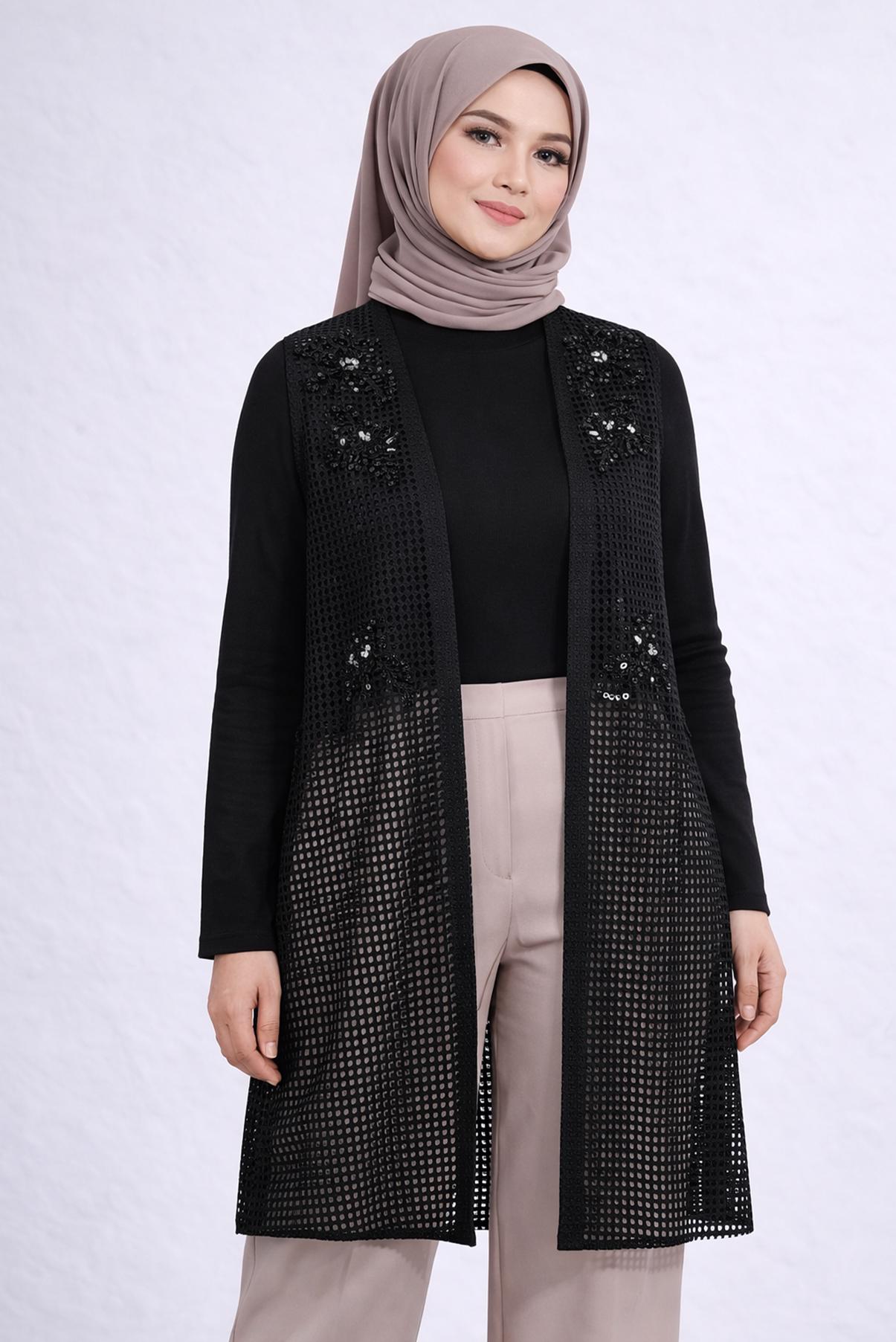 Tesettür giyim SİYAH ÇİÇEK DETAYLI İKİLİ TUNİK 2706