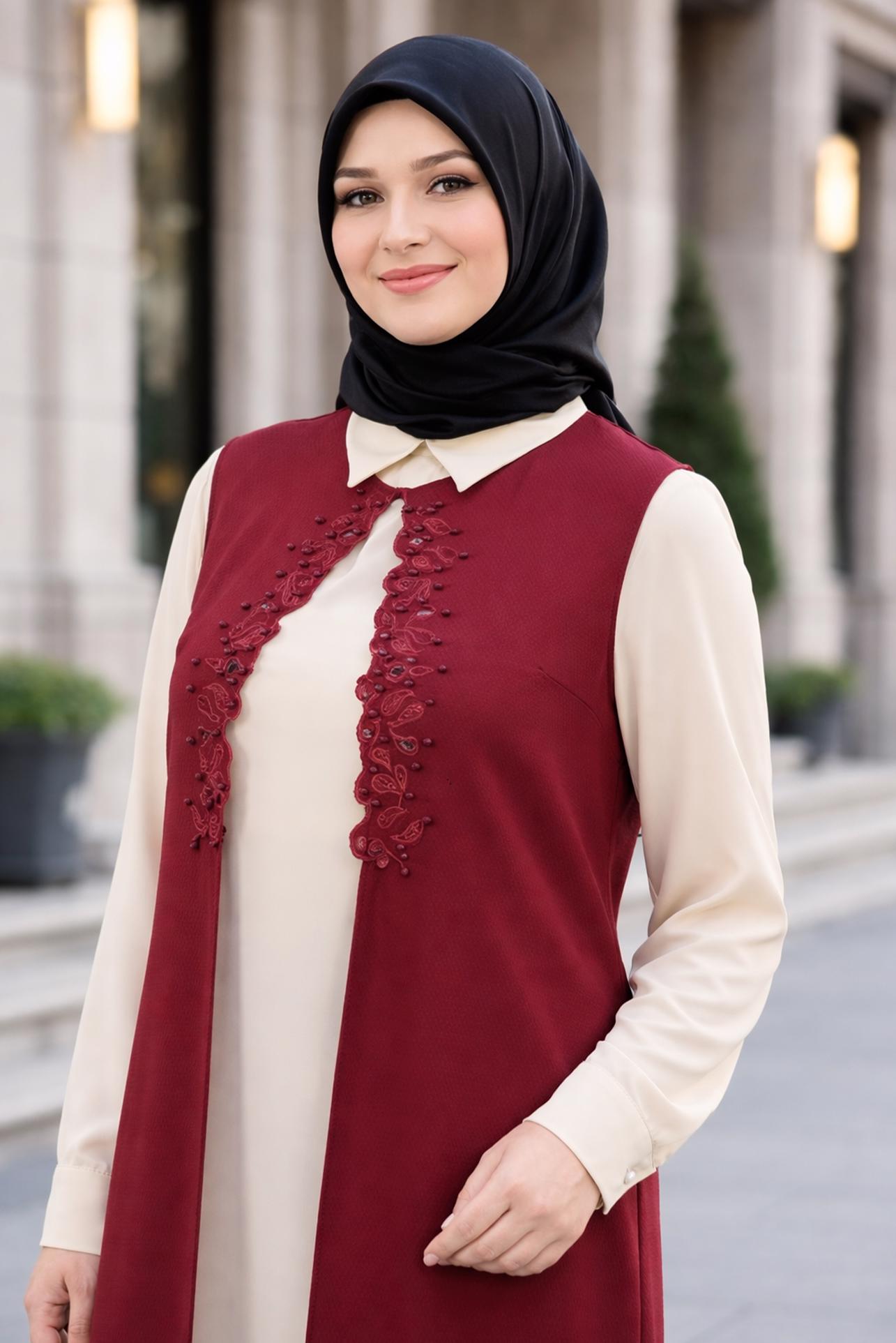 Tesettür giyim KIRMIZI BONCUKLU NAKIŞLI İKİLİ TUNİK 2708