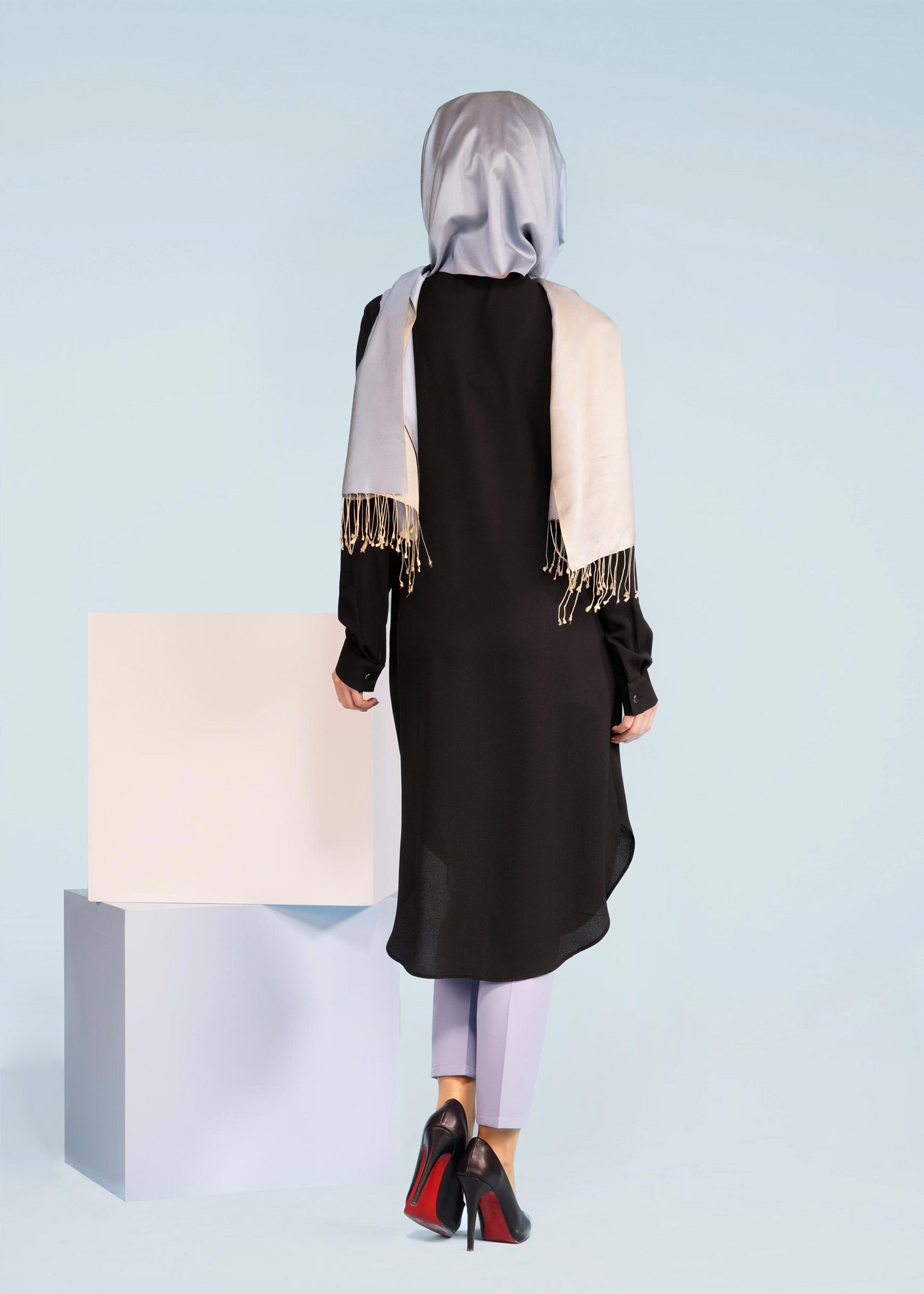 Tesettür giyim SİYAH 4084 NİŞANTAŞI TESETTÜR TUNİK 38/44 TEK40